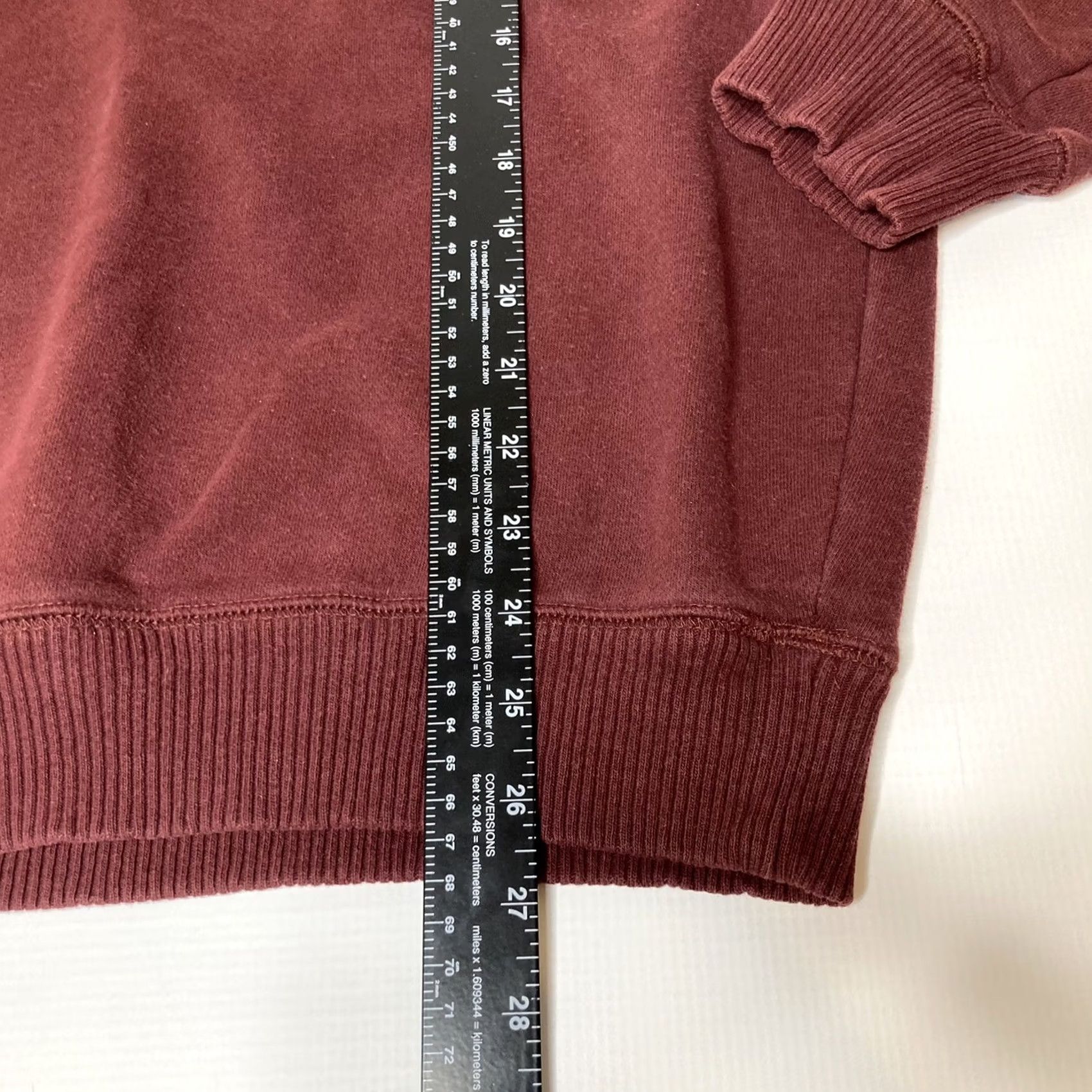 Champion VINTAGE Champion 1919 Sweatshirt Maroon Crew Neck Pullover Sweatshirt Mens M Red 90s Theme Grest? Size US M / EU 48-50 / 2 - 7 Thumbnail