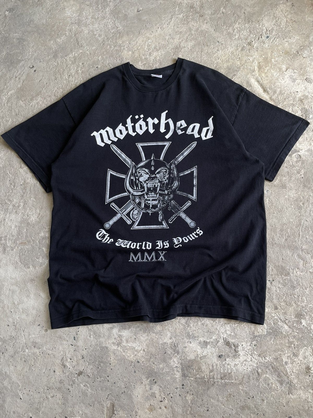 人気★関税込【VETEMENTS】MOTORHEAD PATCHED Tシャツ 28710230_58540819_322.jpg