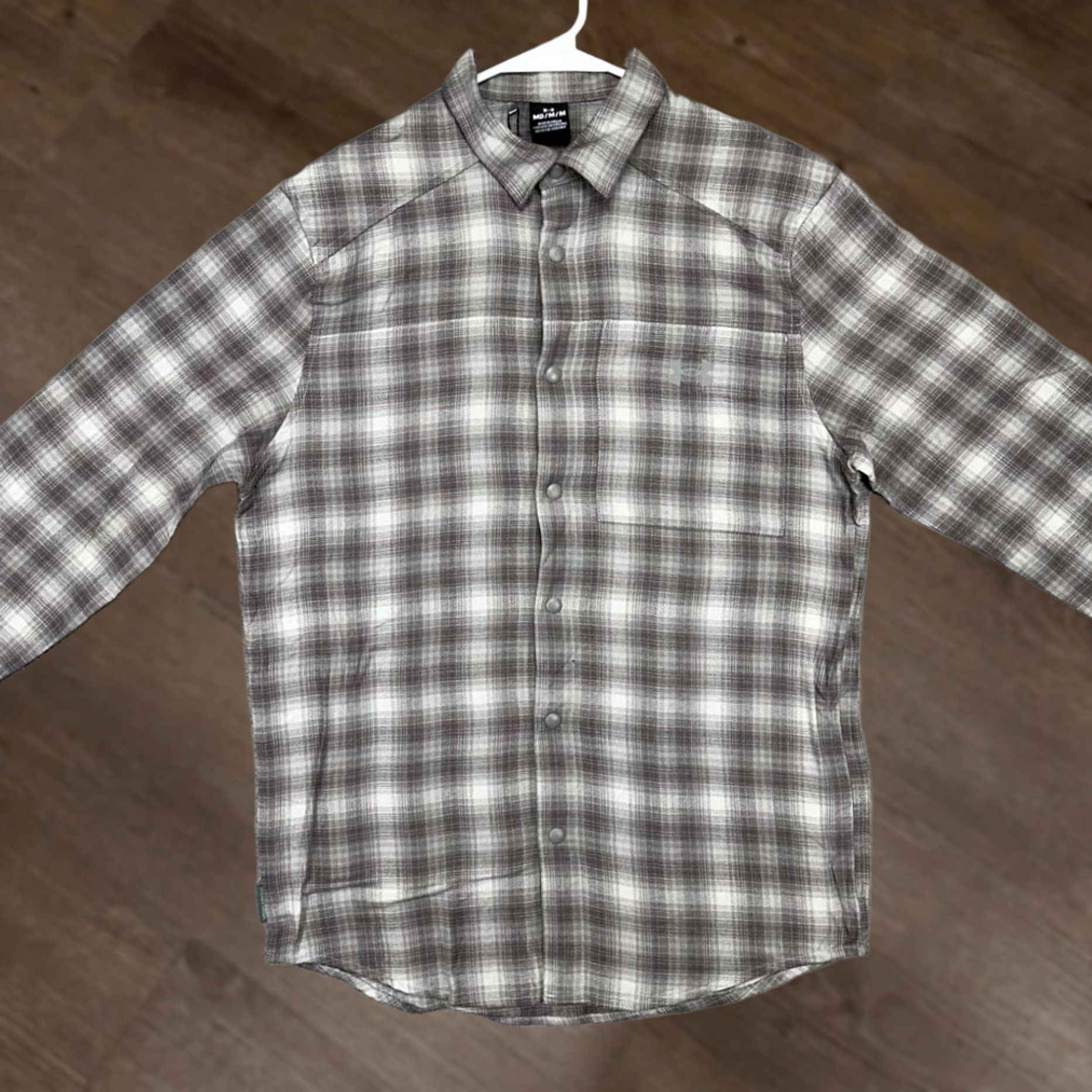 Under Armour Under Armour Flannel Shirt Mens M Grey White Plaid Snap Button Up Shirt Size US M / EU 48-50 / 2 - 1 Thumbnail