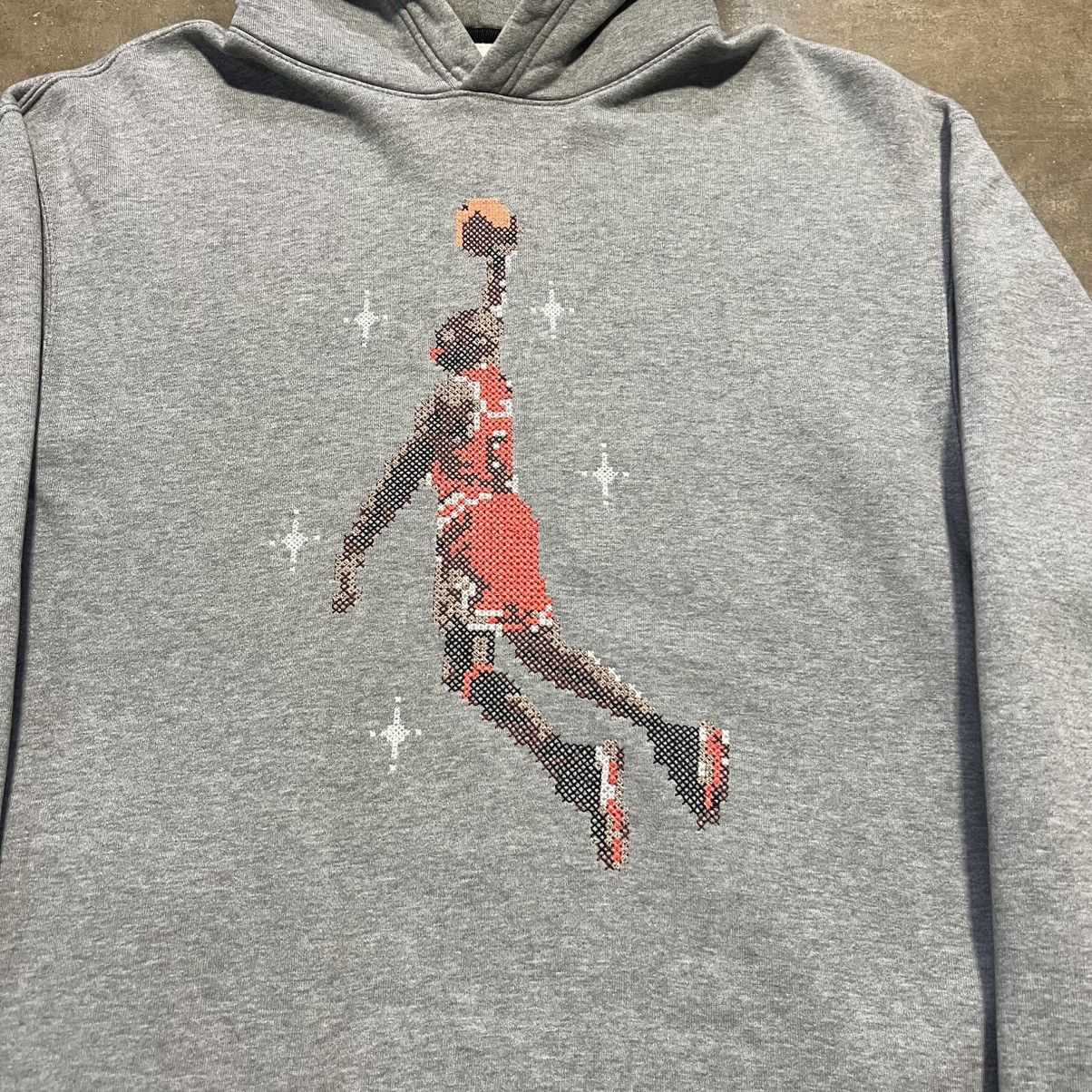 Jordan Brand × Nike × Vintage Jordan Essentials Graphic Fleece Hoodie Jumpman Heavyweight Size US M / EU 48-50 / 2 - 6 Thumbnail