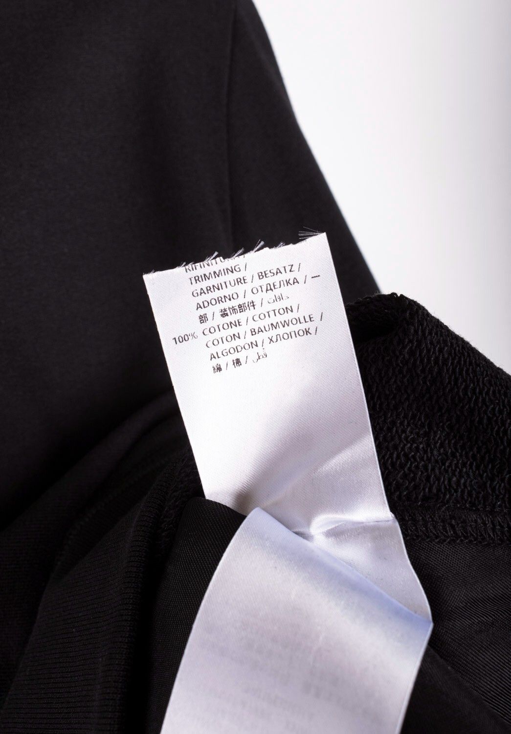 Alexander McQueen Original Alexander McQueen Men Black Jumper Size M B159 Size US M / EU 48-50 / 2 - 9 Thumbnail