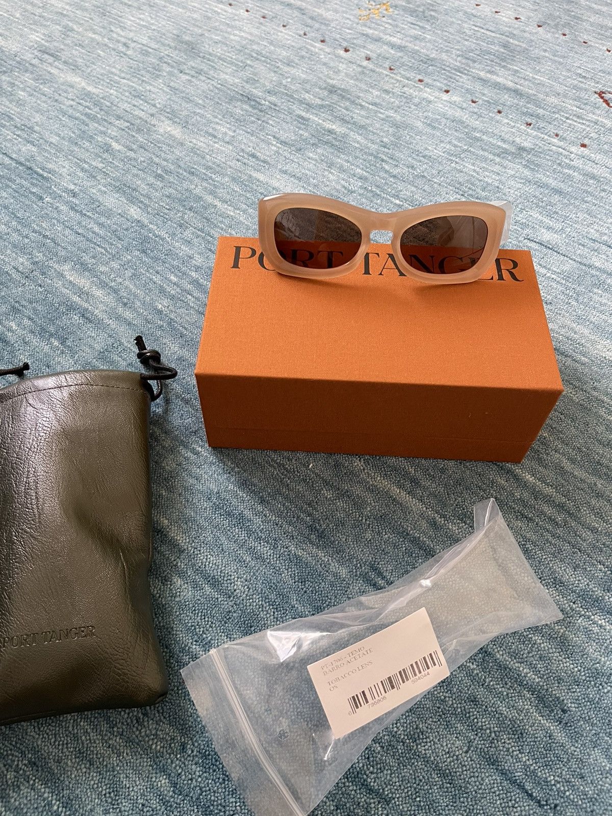 Temo Barro Acetate Tobacco Lens