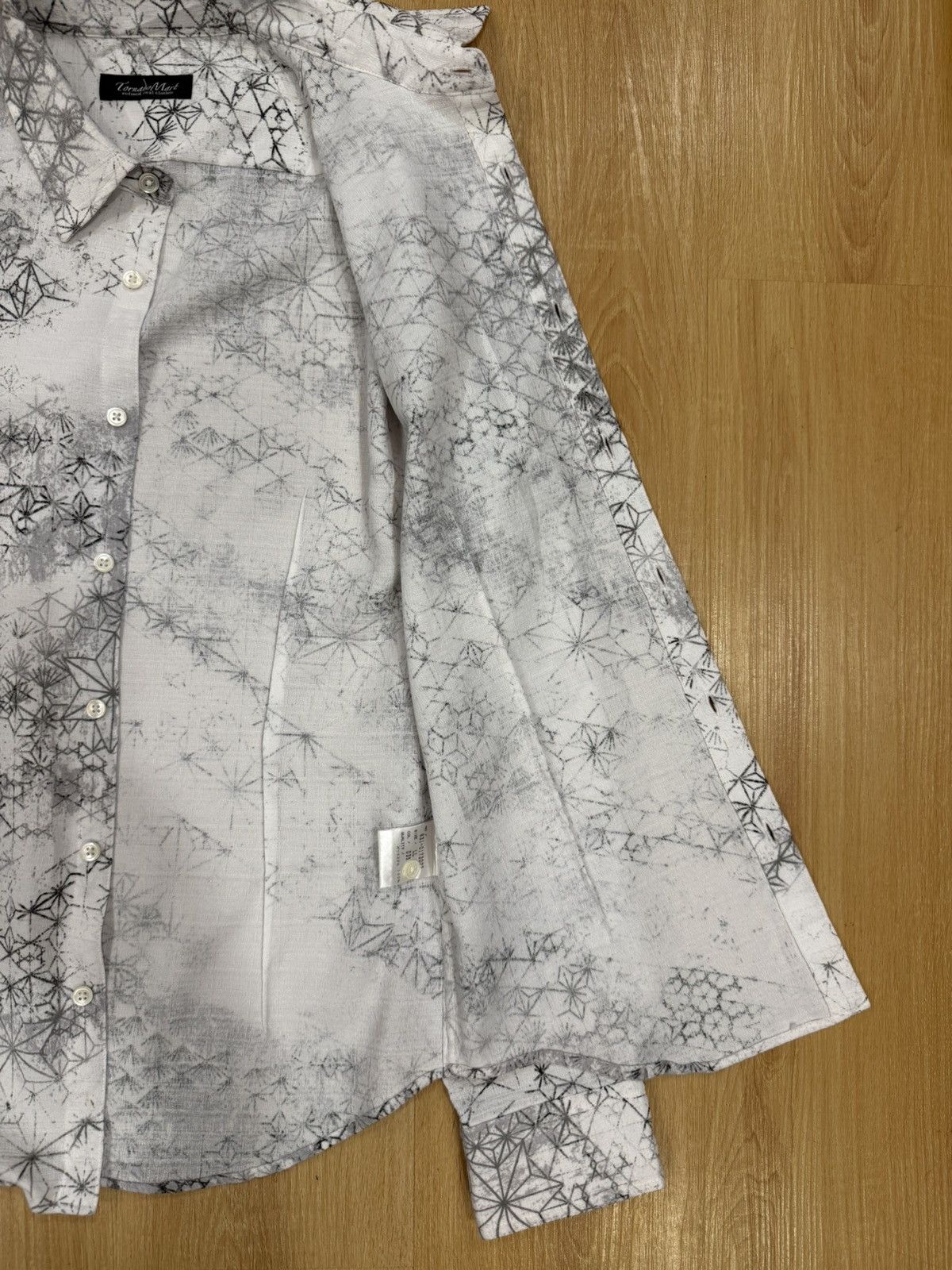 Tornado Mart Japanese Tornado Mart Monogram Shirt Size US M / EU 48-50 / 2 - 11 Thumbnail