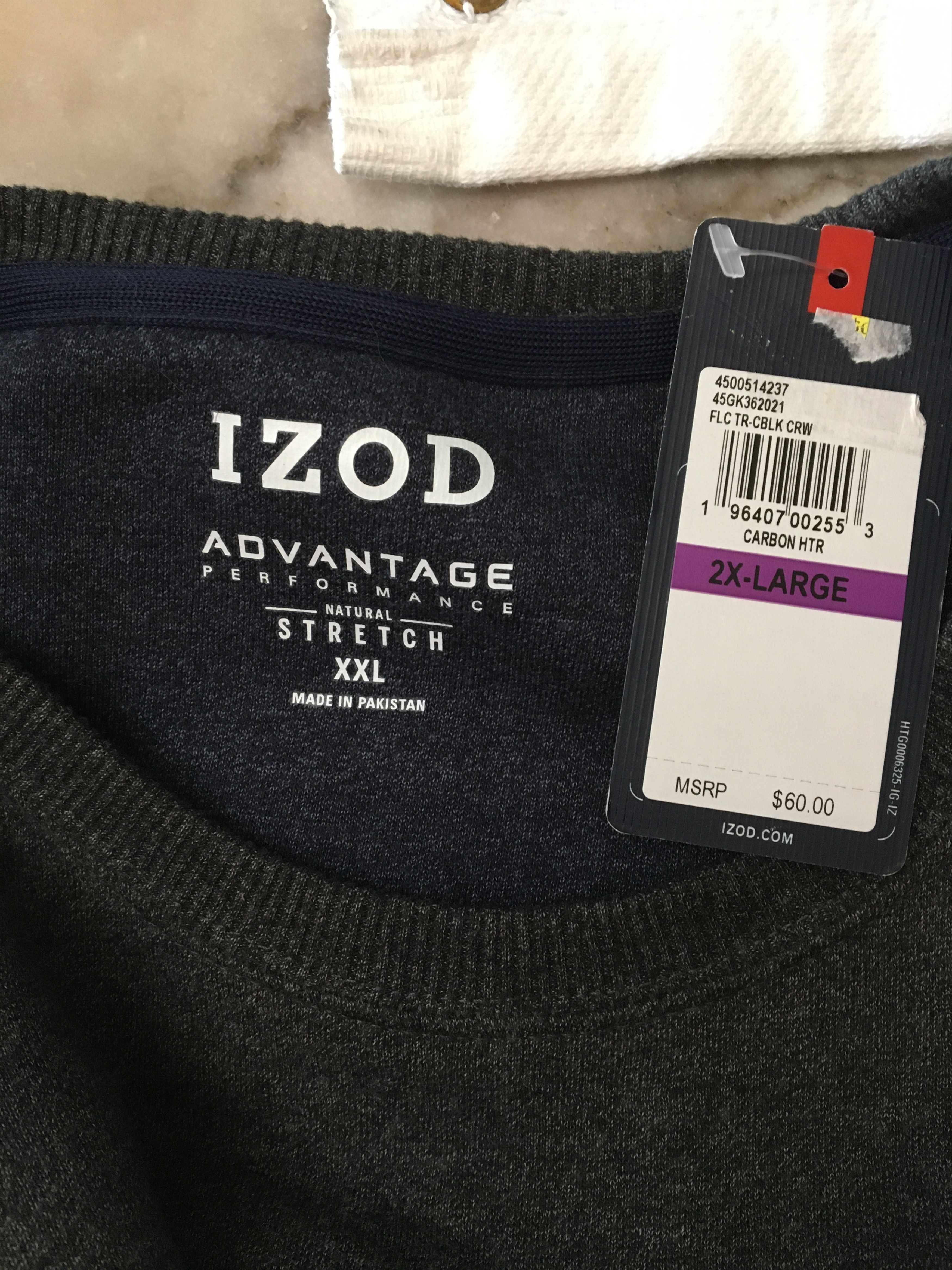 Izod Izod Mens Crewneck NWT Size US XXL / EU 58 / 5 - 1 Thumbnail