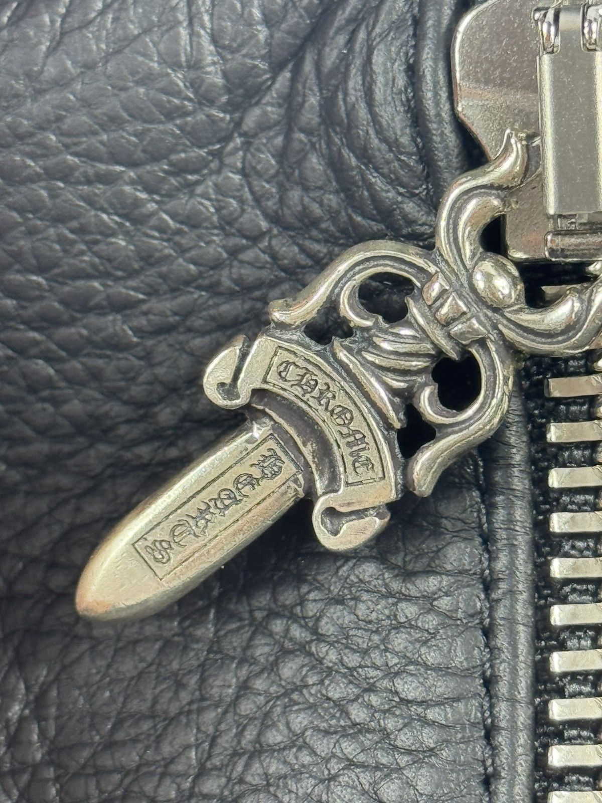 Chrome Hearts CROSS BODY GUNSLINGER MESSENGER BAG Size ONE SIZE - 20 Thumbnail