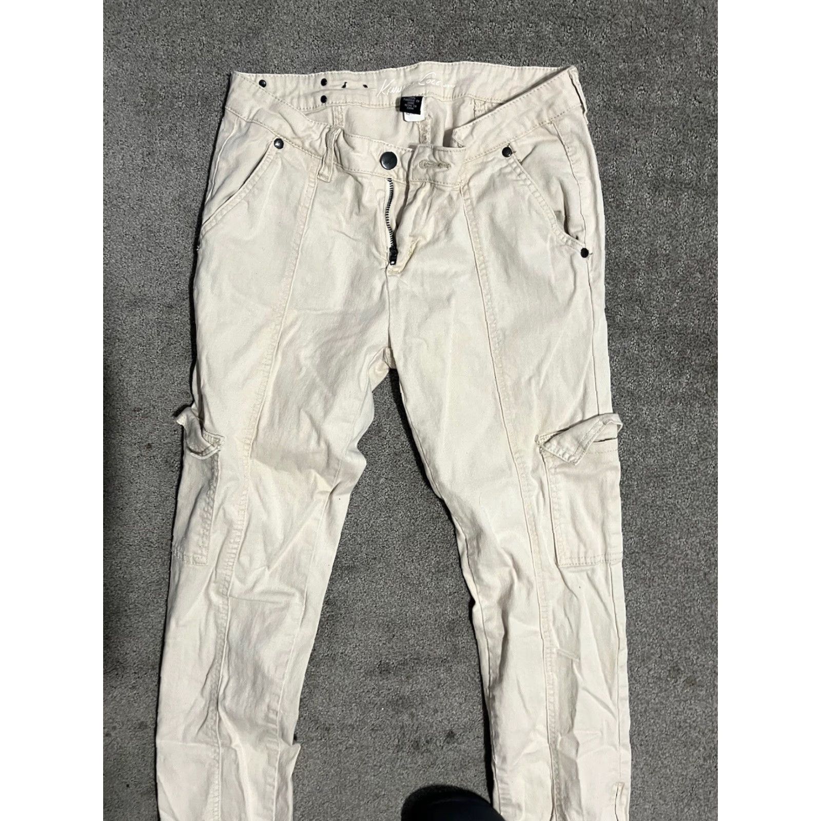 Kenneth Cole KENNETH COLE NEW YORK Jeans Women 29 Low Rise Beige Stretch Skinny Cargo Size 29" - 4 Thumbnail