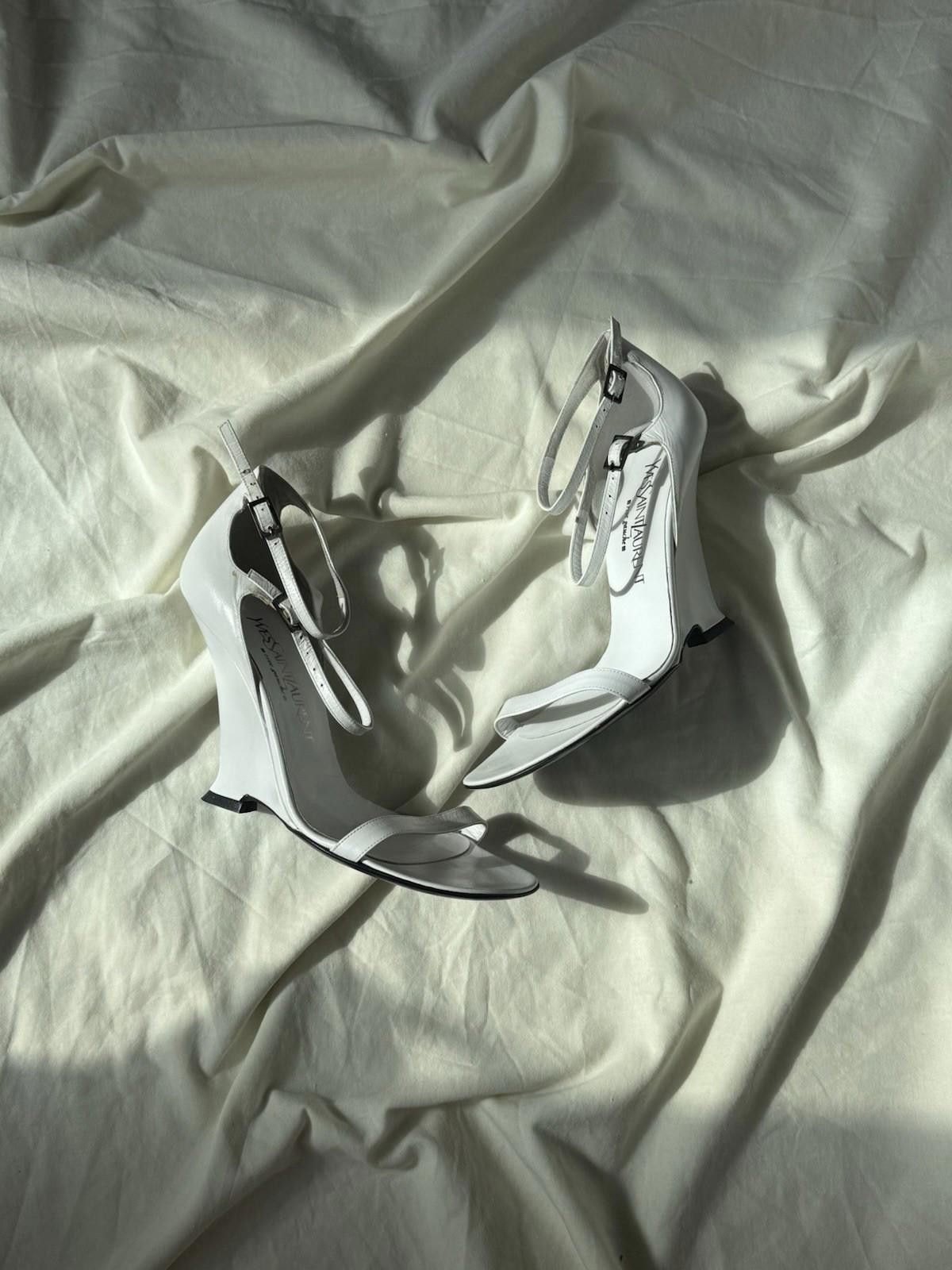 SS 2001 Yves Saint Laurent by Tom Ford Runway Straps Heels
