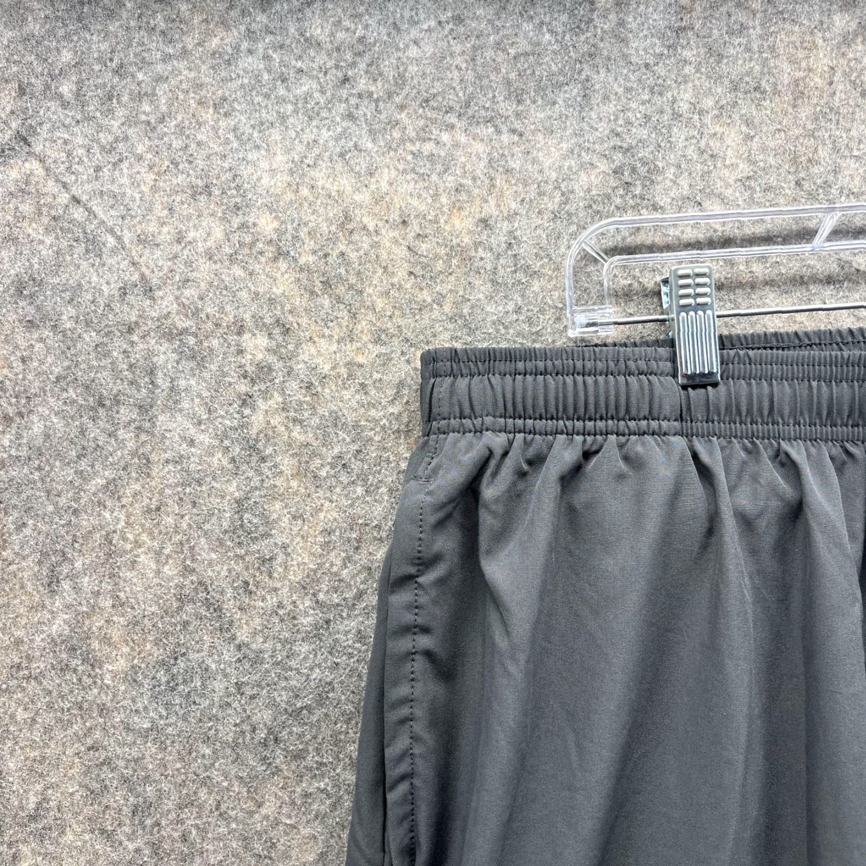 Reebok Reebok Sweatpants Pants Men XL Gray Athletic Training Running CrossFit Sweatpants Straight Size US 36 / EU 52 - 3 Thumbnail