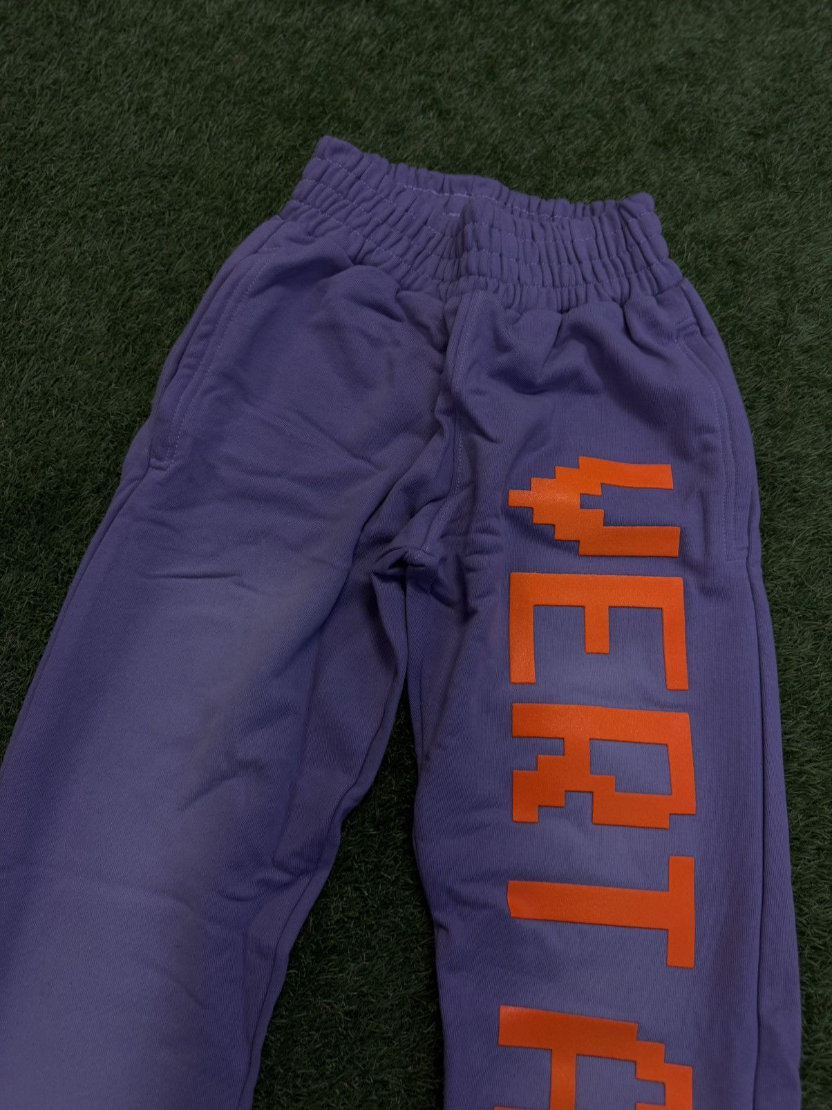 Vertabrae Vertabrae C-2 Sweatpants Purple Orange Size L (NEW) Size US 31 - 4 Thumbnail