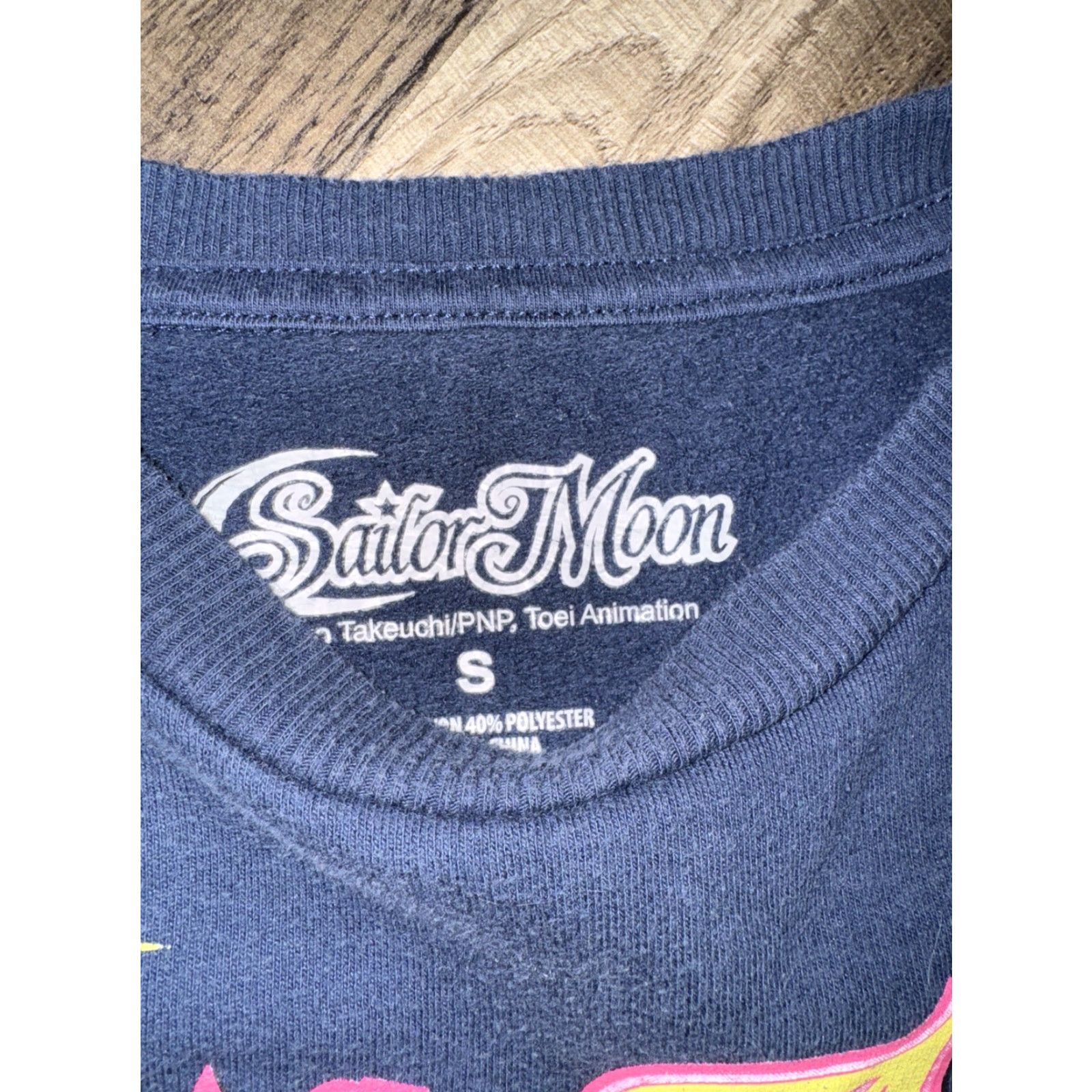 Vintage VINTAGE Sailor Moon Crewneck Sweater Womens Small Navy Blue Moon 19x24 Pullover Crew Neck Size S / US 4 / IT 40 - 4 Thumbnail
