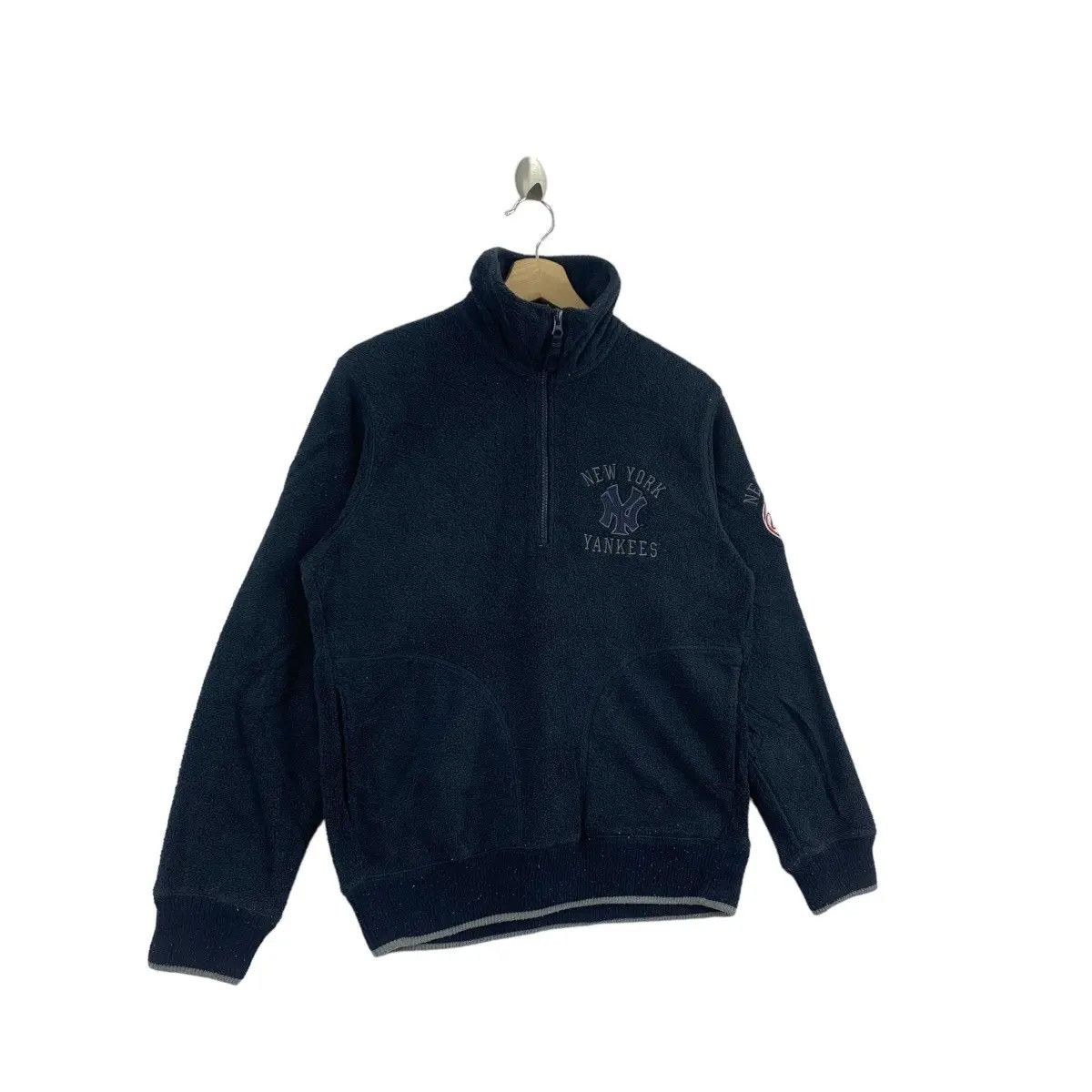 MLB × Uniqlo UNIQLO x NEW YORK Yankees MLB Baseball Patches Fleece Size M / US 6-8 / IT 42-44 - 4 Thumbnail