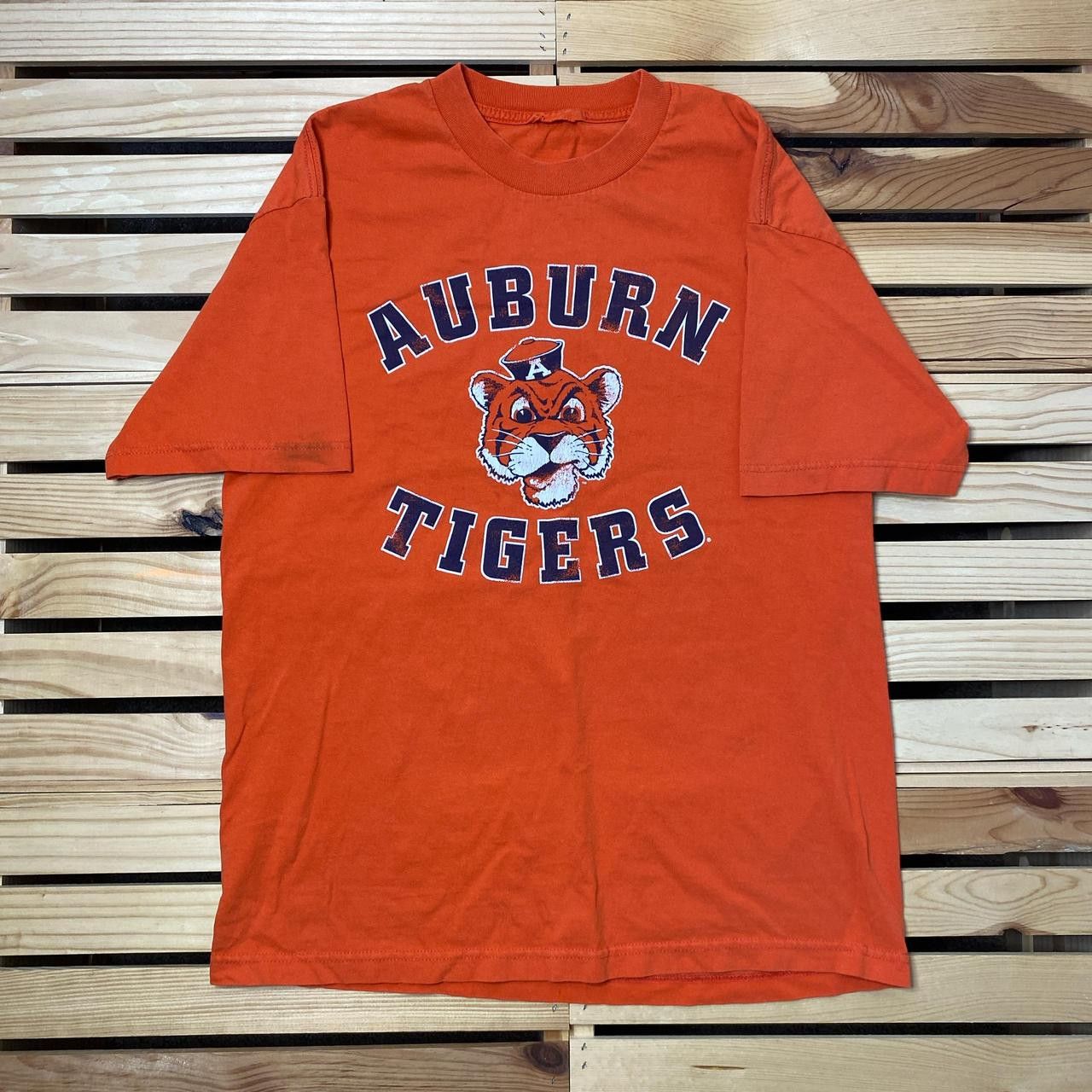 Other Vintage Auburn University Orange College Tee Size Large Size US L / EU 52-54 / 3 - 1 Thumbnail