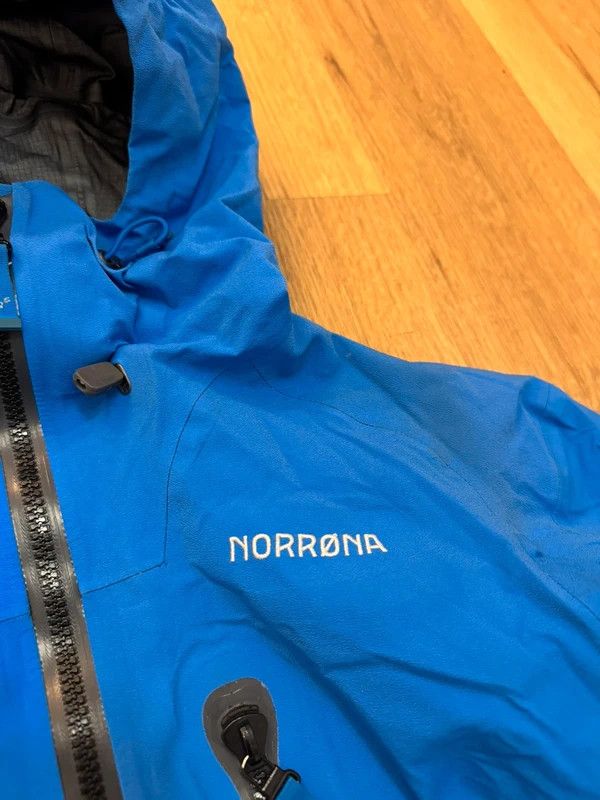 Norrona Norrona Trollveggen Gore-Tex Pro Jacket W GTX Hardshell S Size S / US 4 / IT 40 - 7 Thumbnail