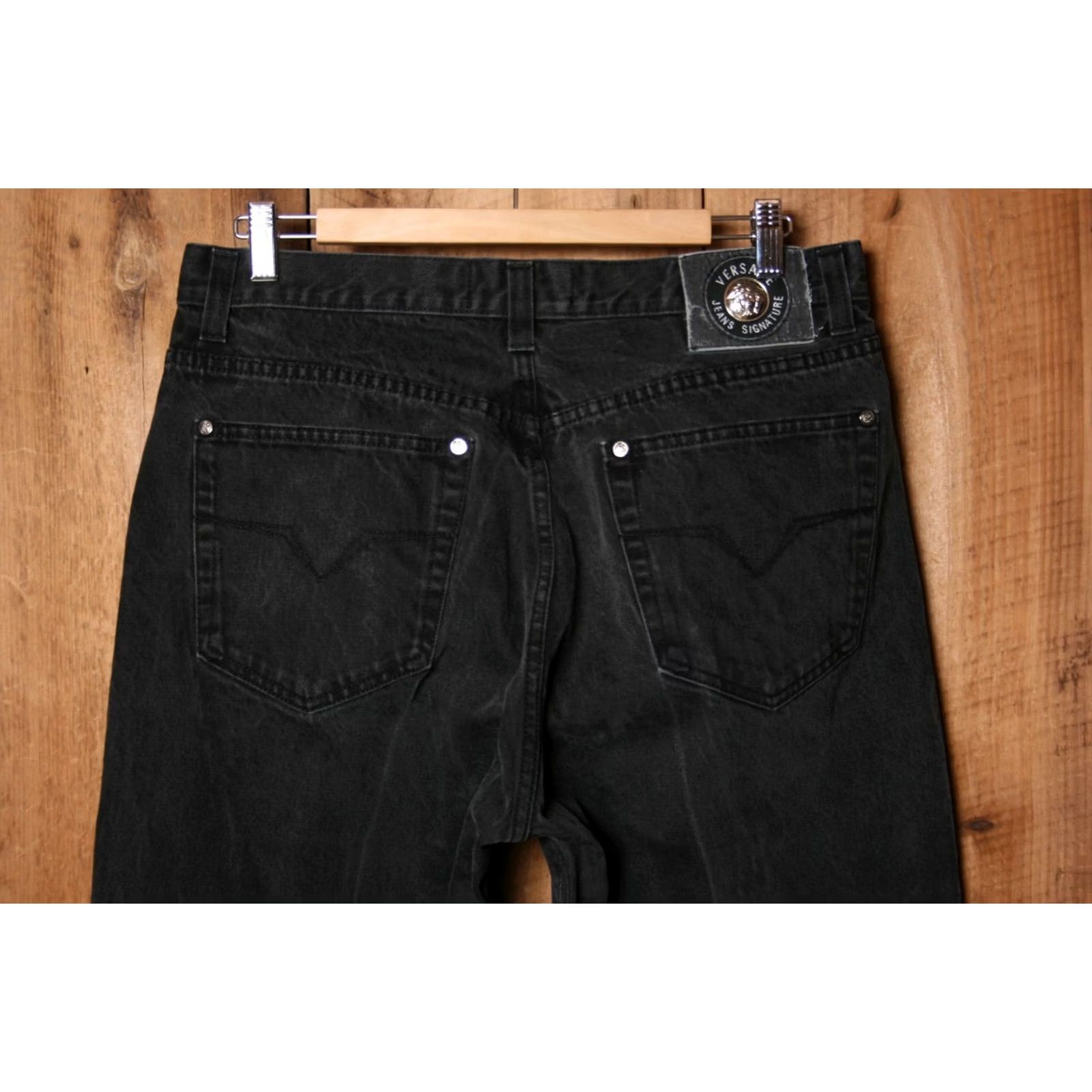 Versace VINTAGE Versace Jeans Mens Black Denim Jeans 32x29 Straight Rise Mid Button Fly 32 Inseam 29 Black Denim Cotton Italy Brand Versace Size US 32 / EU 48 - 5 Thumbnail
