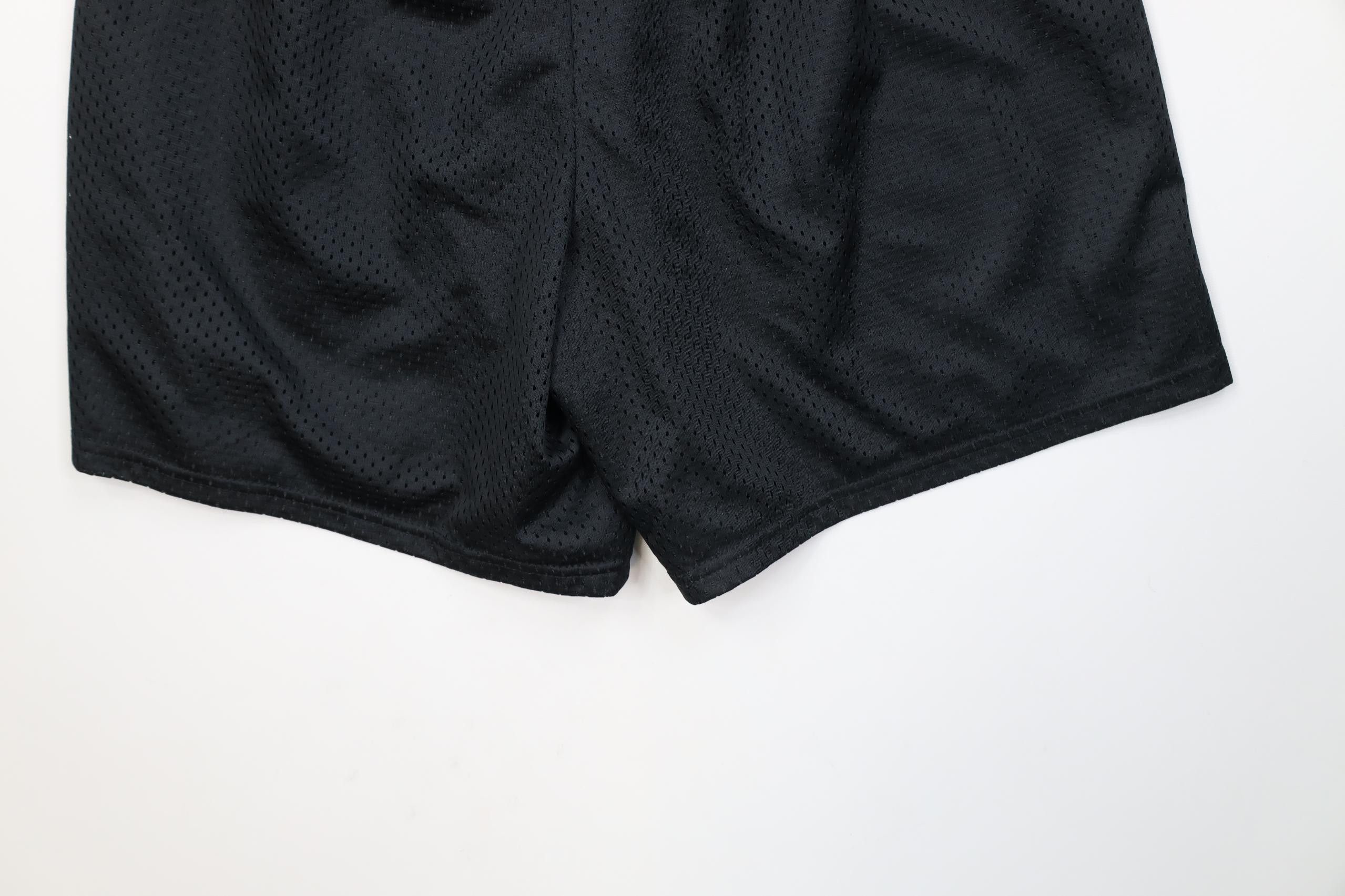 Vintage Vintage 90s Streetwear Mesh Above Knee Shorts Black Size US 32 / EU 48 - 11 Thumbnail