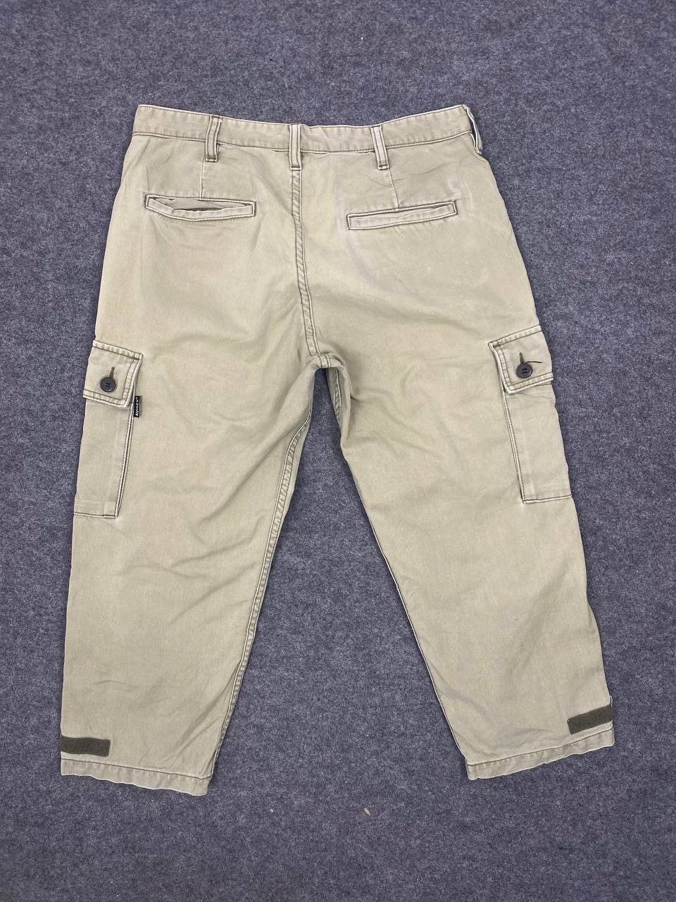Avirex avirex ankle cut cargo pants nice design Size US 33 - 1 Thumbnail