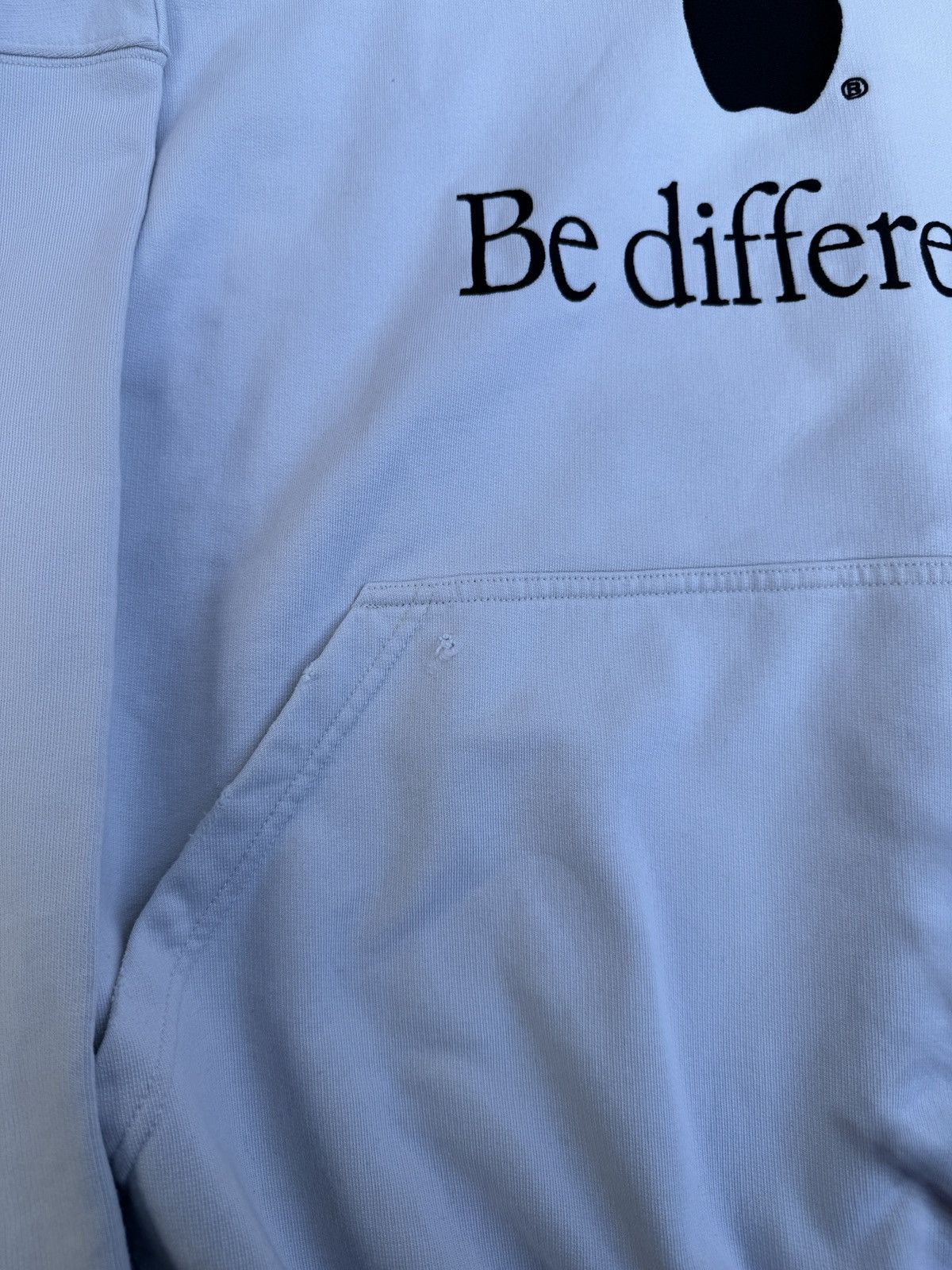Balenciaga Balenciaga AW22 Be Different Hoodie Sz.2 Size US M / EU 48-50 / 2 - 5 Thumbnail
