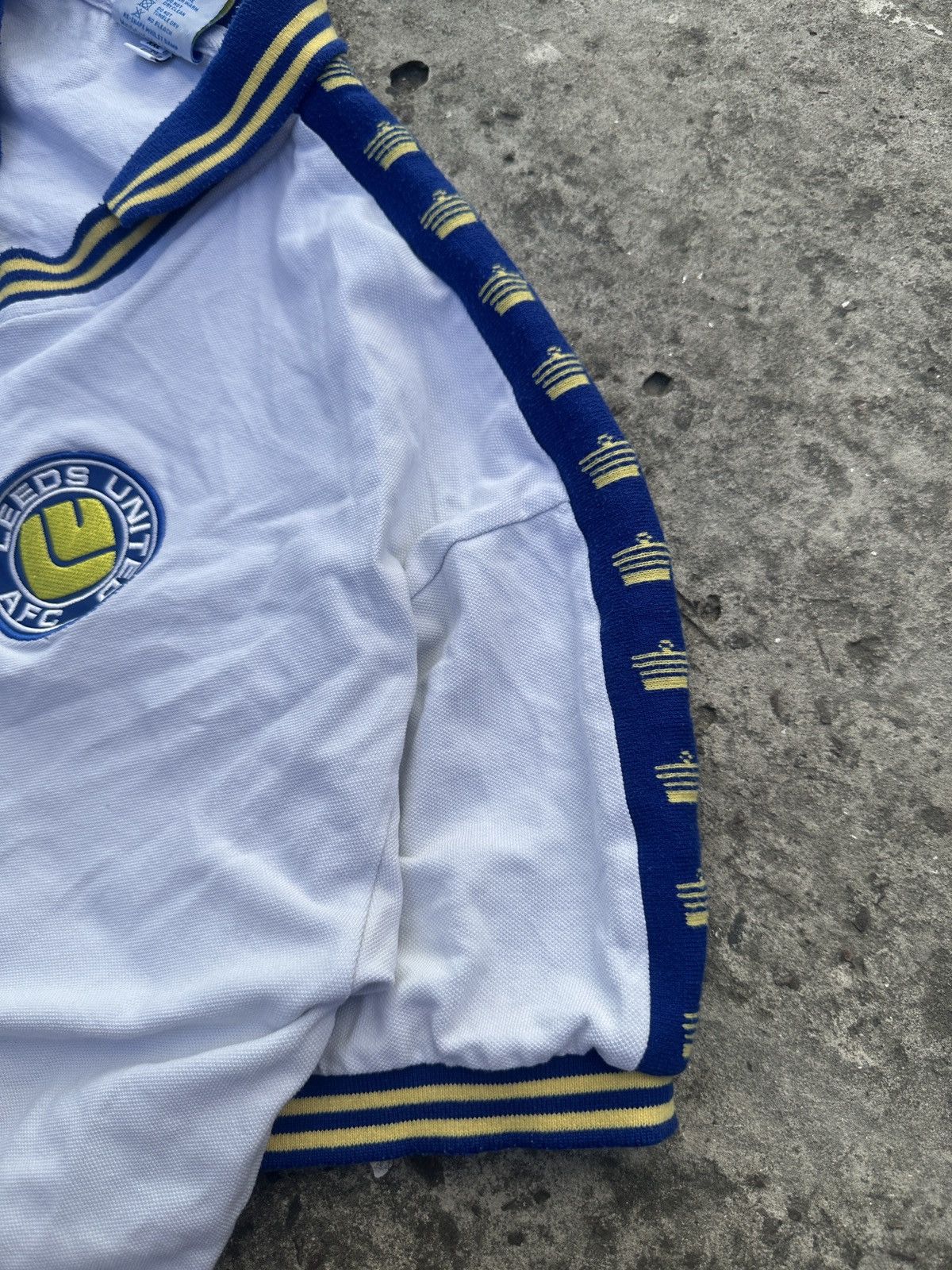 Vintage Vintage Very Rare Admiral Leeds United Soccer Jersey XXL VTg Size US XXL / EU 58 / 5 - 3 Thumbnail