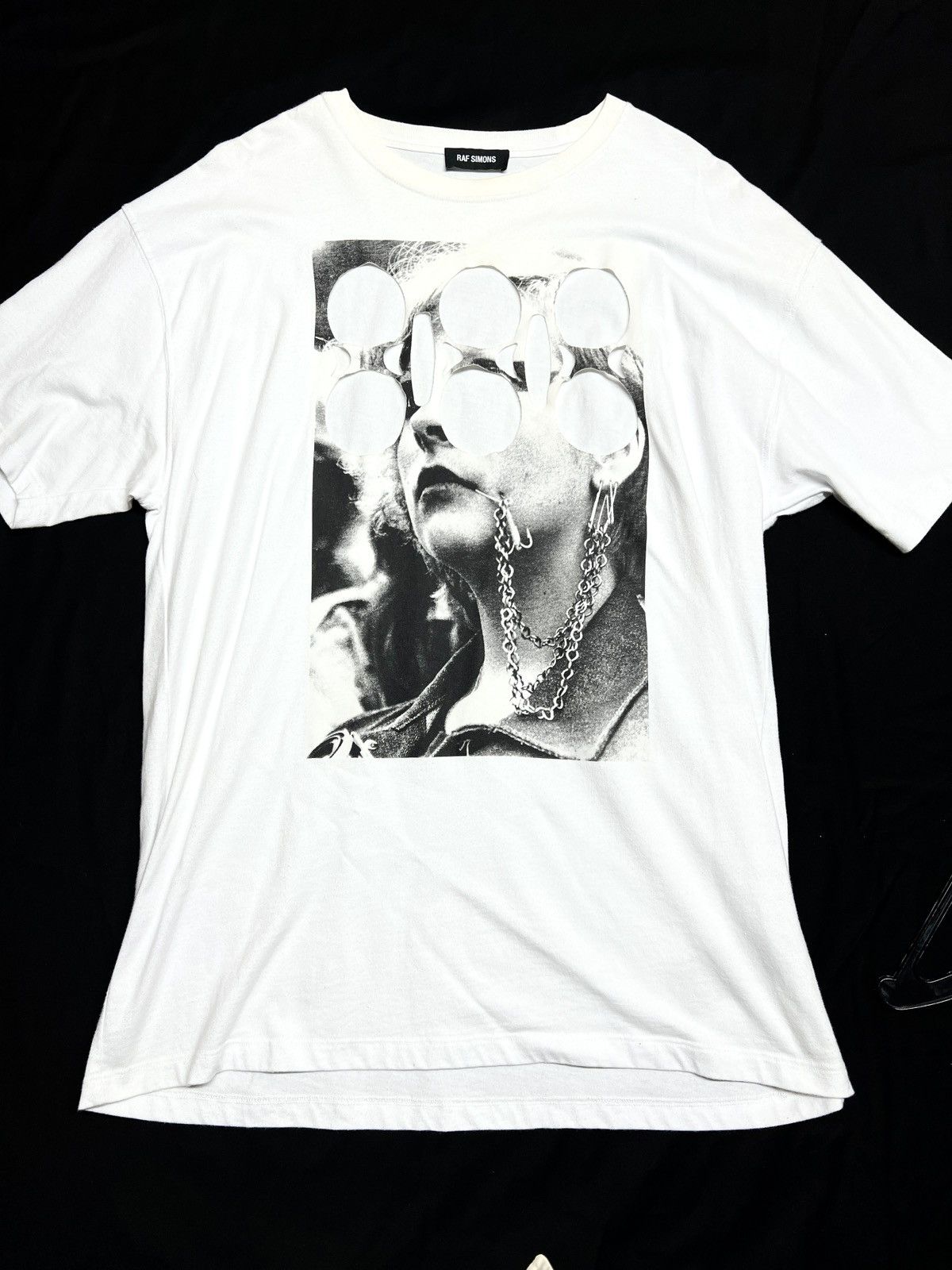 Raf Simons Raf simons SS 19 cut out tshirt. Size US S / EU 44-46 / 1 - 1 Thumbnail