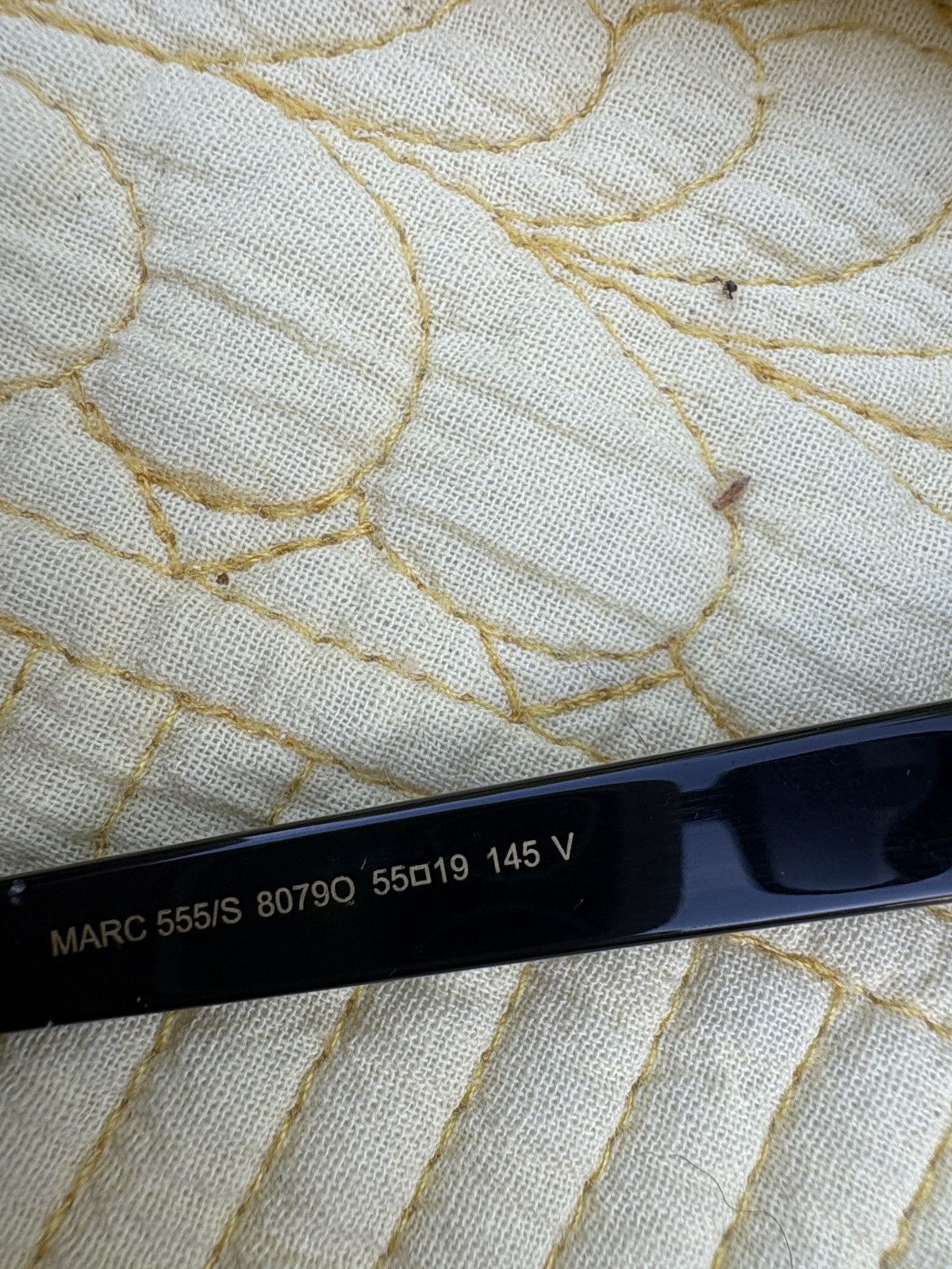 Marc Jacobs Marc Jacobs Black Sunglasses Size ONE SIZE - 6 Thumbnail