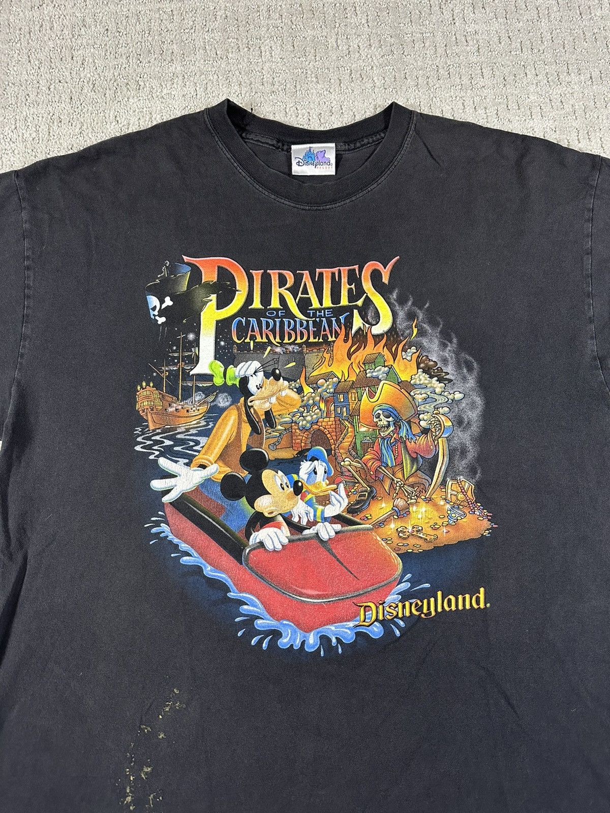 Disney Disney Pirates Of The Caribbean Mickey Donald Goofy T-Shirt Size US XL / EU 56 / 4 - 3 Thumbnail