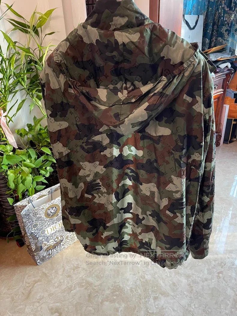 Louis Vuitton Louis Vuitton Full logo design jacket Size US S / EU 44-46 / 1 - 2 Thumbnail
