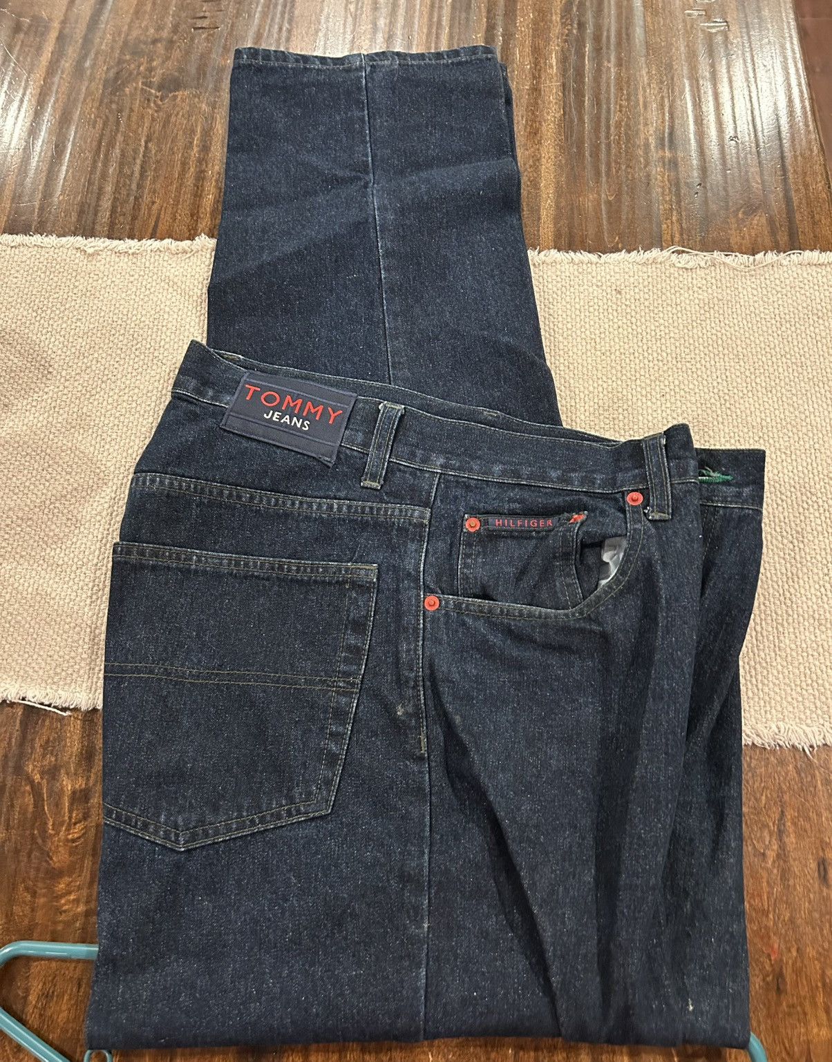 Tommy Jeans Tommy Jeans Men’s Tommy Hilfiger Vintage 90’s Denim Jeans Size US 32 / EU 48 - 4 Thumbnail
