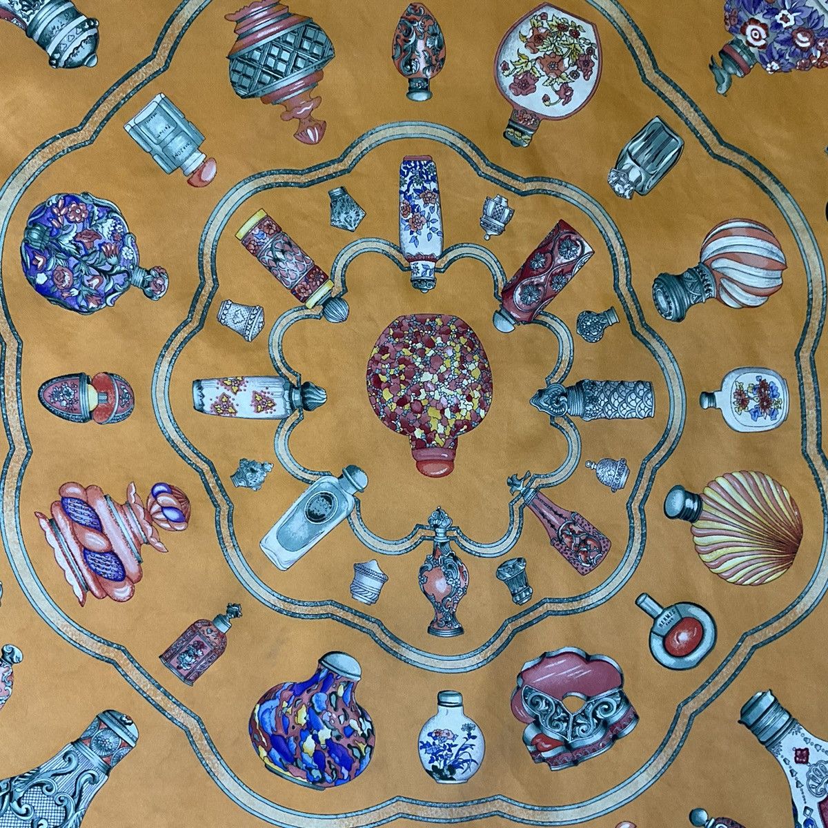 Hermes Hermès "Qu'importe le Flacon" silk scarf Size ONE SIZE - 5 Thumbnail
