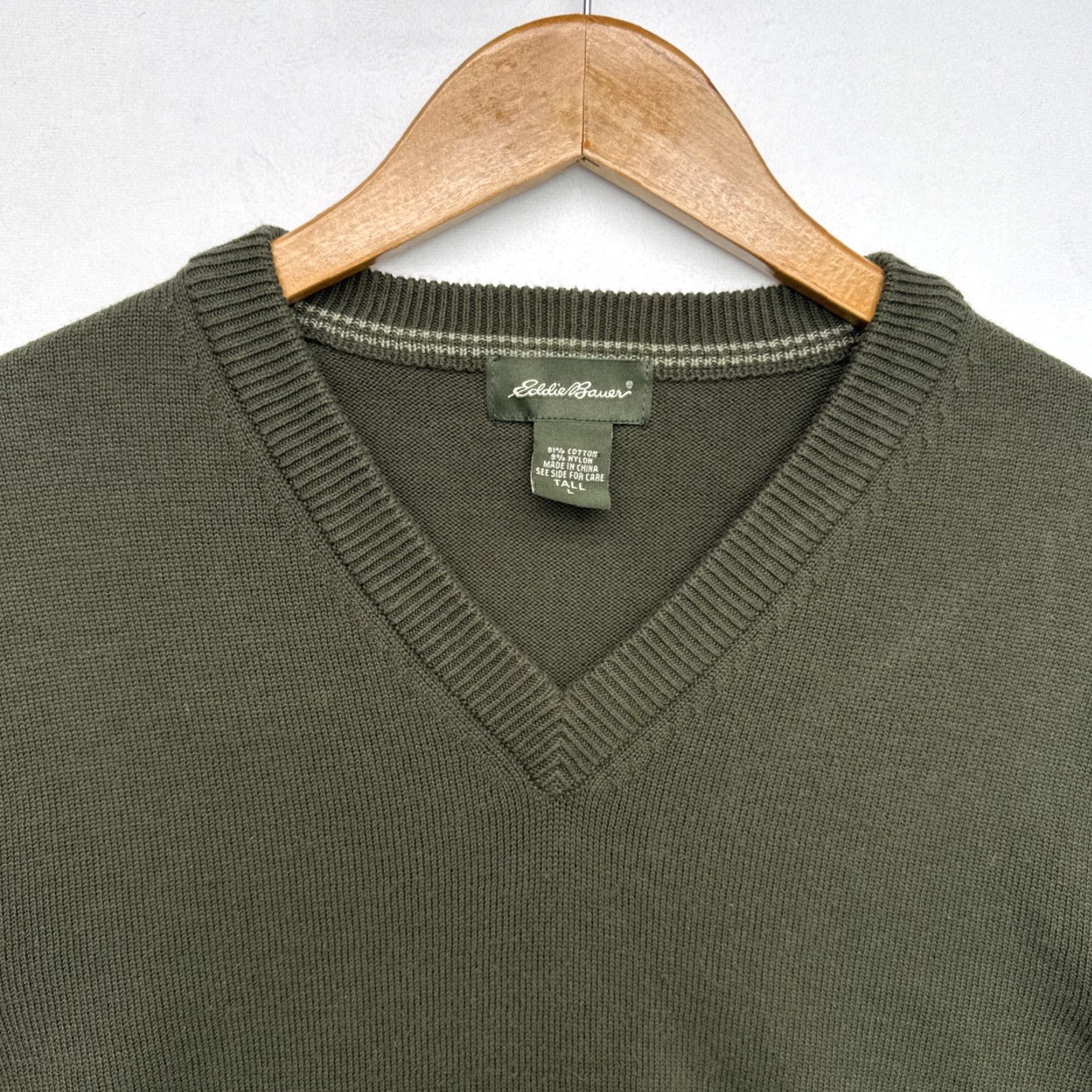 Eddie Bauer Eddie Bauer Mens LT Large Tall V Neck Cotton Nylon Stretch Sweater Olive Green Size US L / EU 52-54 / 3 - 2 Thumbnail