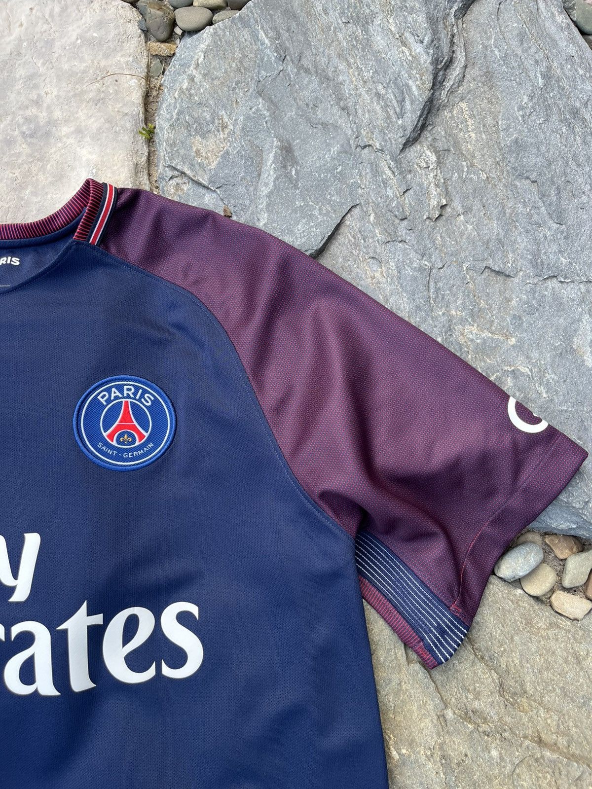 Nike Nike PSG Paris Saint Germain 2017/2018 soccer jersey t-shirt Size US XL / EU 56 / 4 - 4 Thumbnail