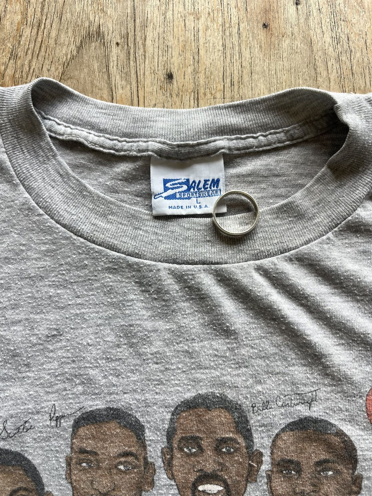 NBA × Salem Sportswear × Vintage Vintage CHICAGO BULLS HOOPLA 80’s 50/50 cotton tshirt Size US L / EU 52-54 / 3 - 5 Thumbnail