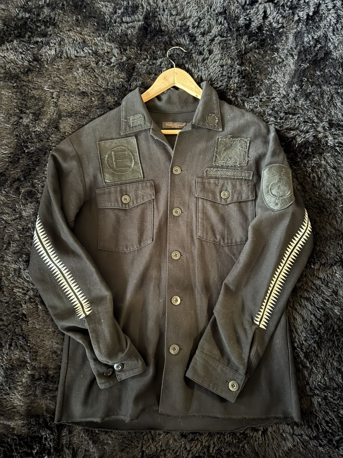 Undercover Undercover Jun Takahashi mens black denim patchwork button Size US L / EU 52-54 / 3 - 1 Thumbnail