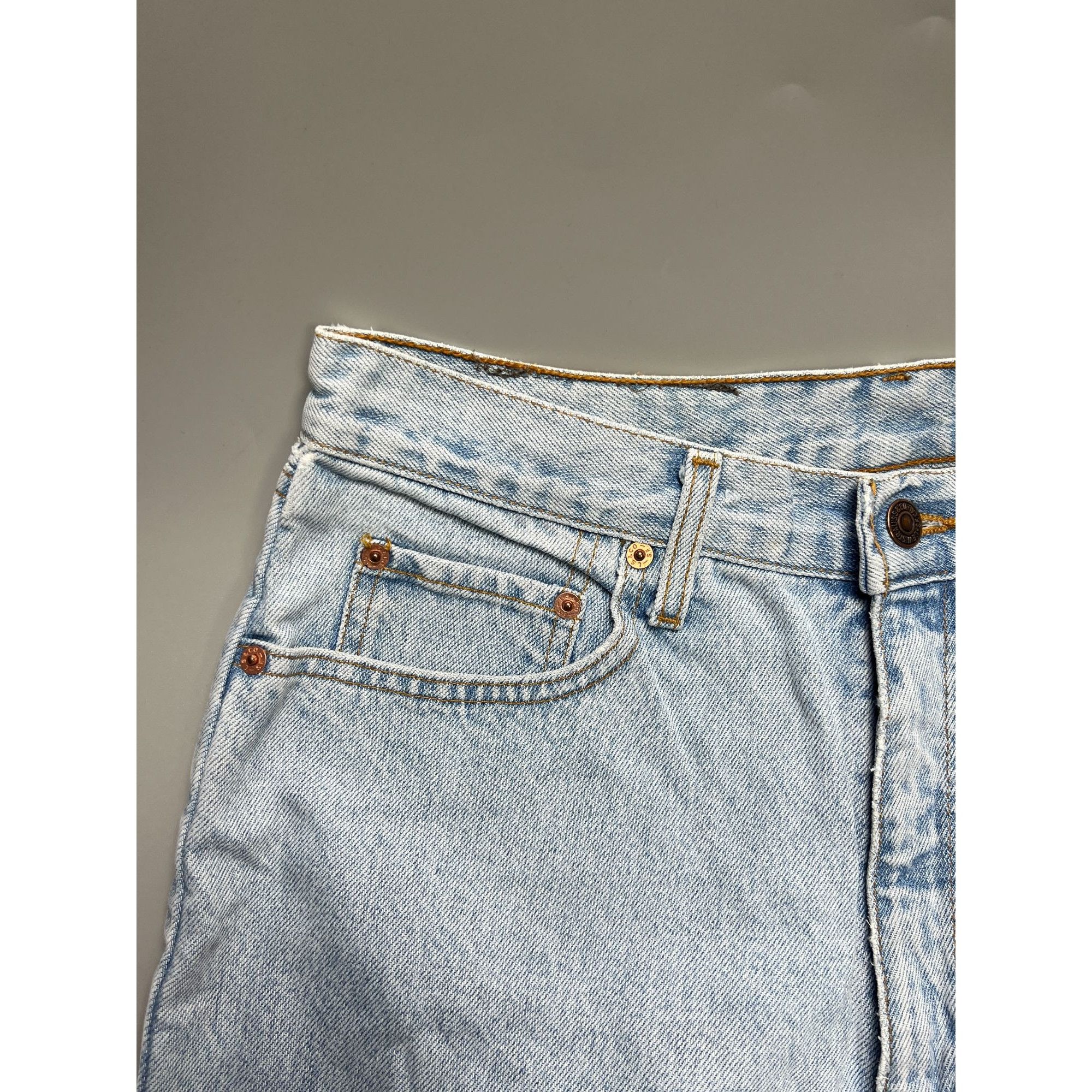 Levi's Levi’s 881 Light Wash Pocket Fade Denim Jeans Pants (Y1056) Size US 34 / EU 50 - 5 Thumbnail