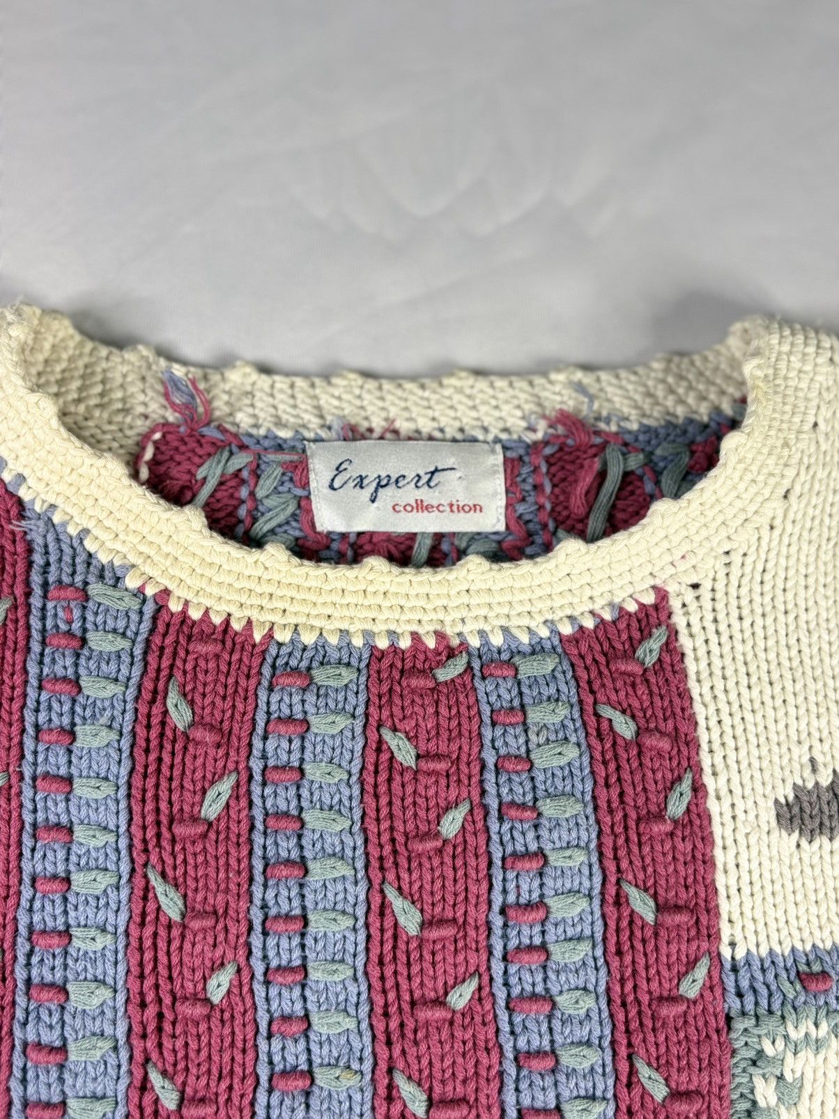 Vintage Vintage Expert Collection Hand Knitted Sweater | $100 Size L / US 10 / IT 46 - 3 Thumbnail