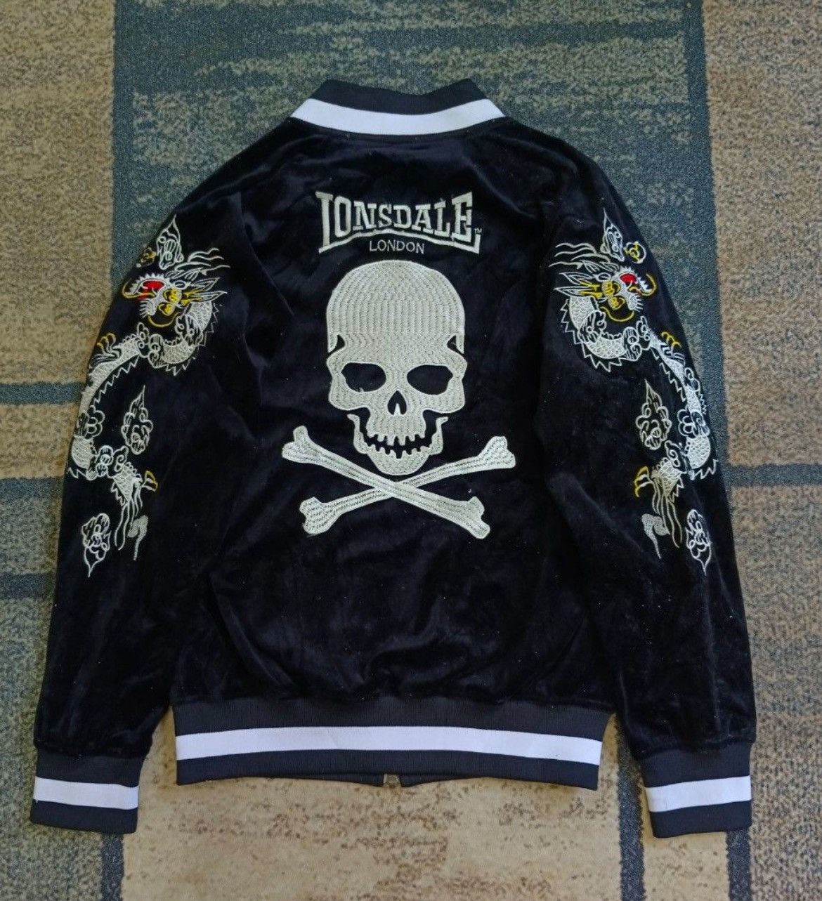 lonsdale souvenir jacket embroidary