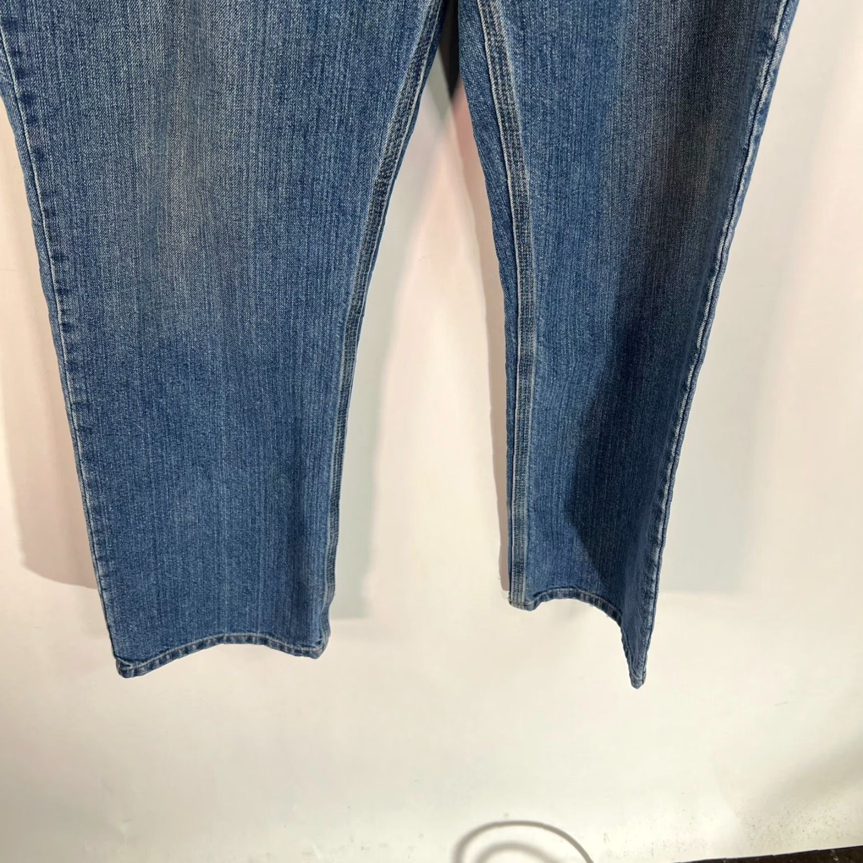 Carhartt Carhartt Mens Relaxed Fit Jeans Pants Size38 Blue Med Wash 38X30 5-Pocket Design Denim Straight USA 90s Mens Jeans Size US 38 / EU 54 - 4 Thumbnail