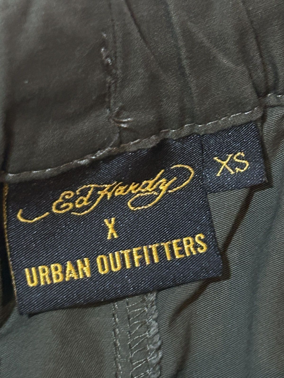 Ed Hardy Ed Hardy x Urban Outfitters Dragon Cargo Pants Size US 28 / EU 44 - 6 Thumbnail
