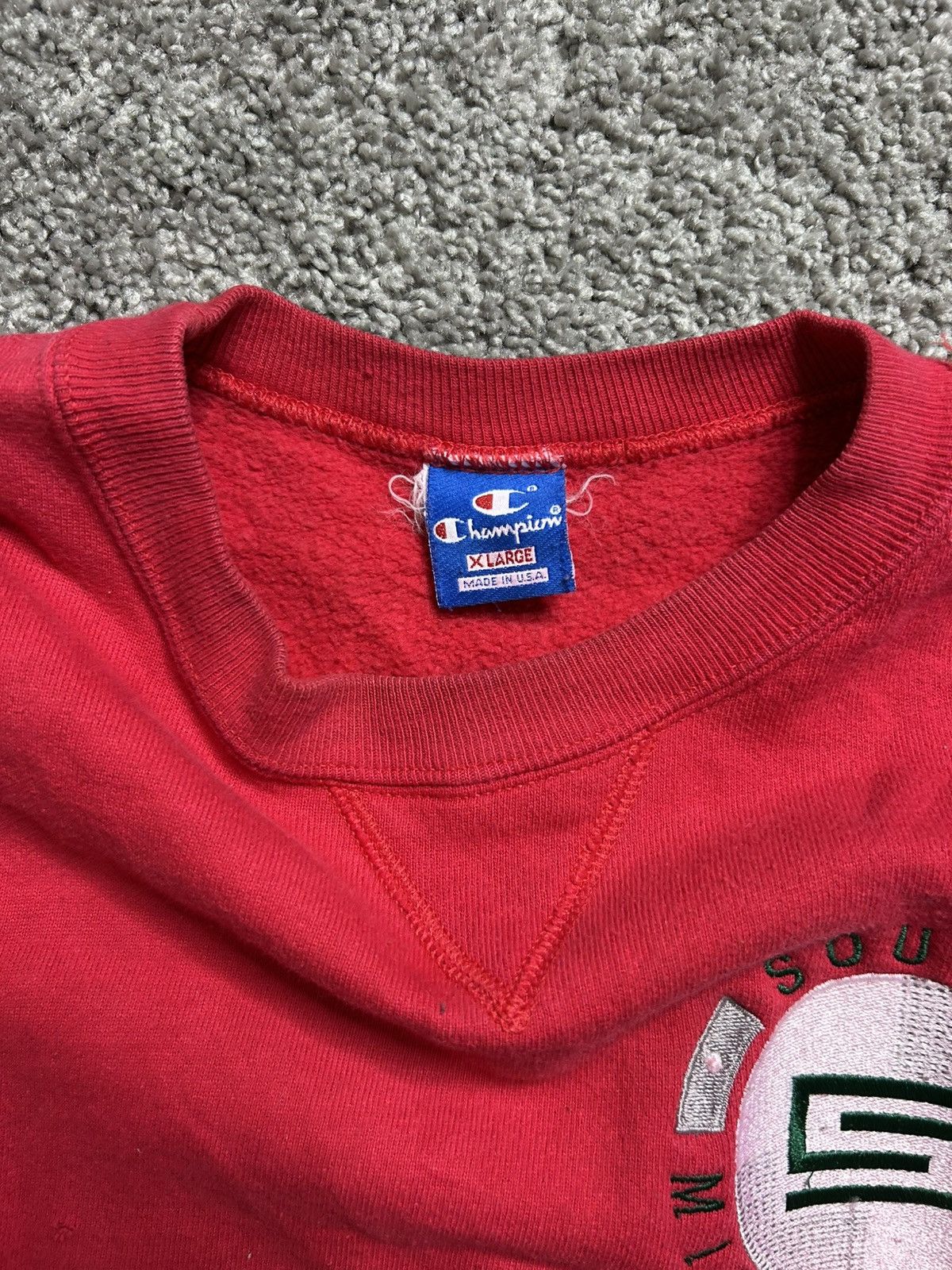 Champion Vintage 90s Champion Sweatshirt Sound Mind Body Red USA Size US XL / EU 56 / 4 - 5 Thumbnail