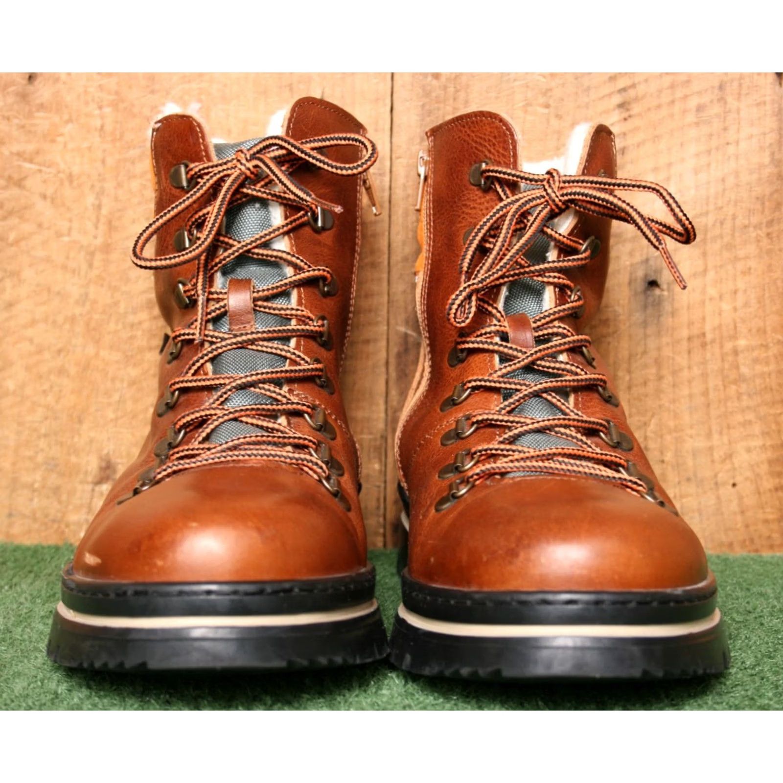 Vintage BULLE Theo Cognac Leather Shearling Lined Pivoting Spike Boots Mens US 10 EUR 43 Snow Boot Size US 10 / EU 43 - 2 Thumbnail