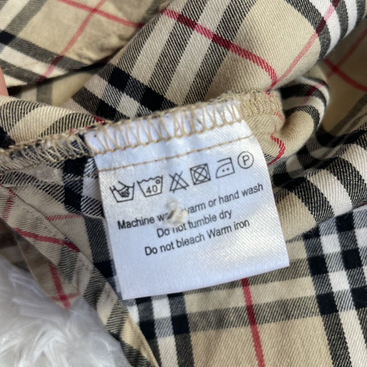 Burberry Burberry London women Nova Shirt short sleeve size M plaid Size M / US 6-8 / IT 42-44 - 5 Thumbnail