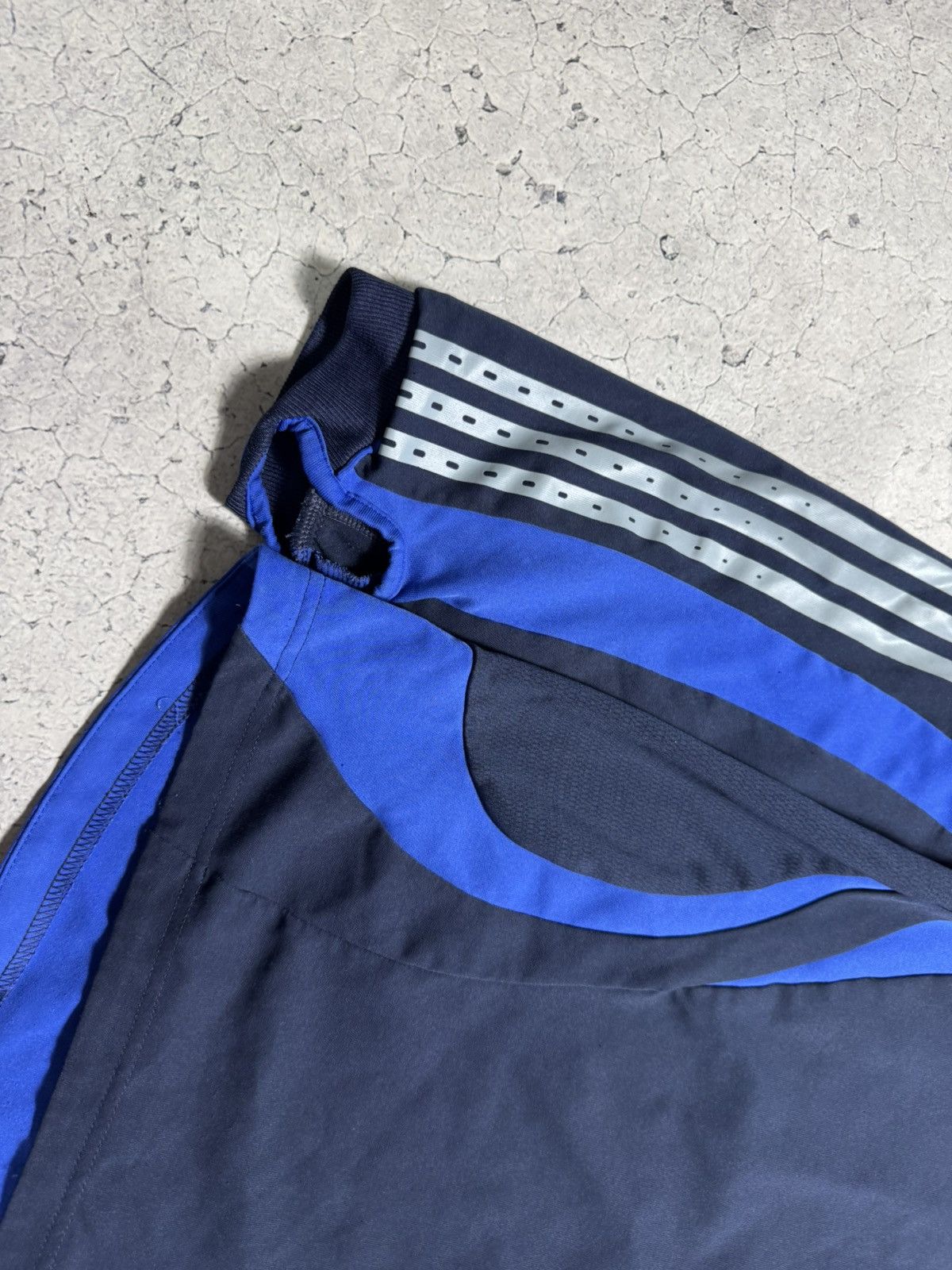 Adidas Adidas FC Chelsea Torres #9 Vintage Football Sweatshirt Size US S / EU 44-46 / 1 - 4 Thumbnail