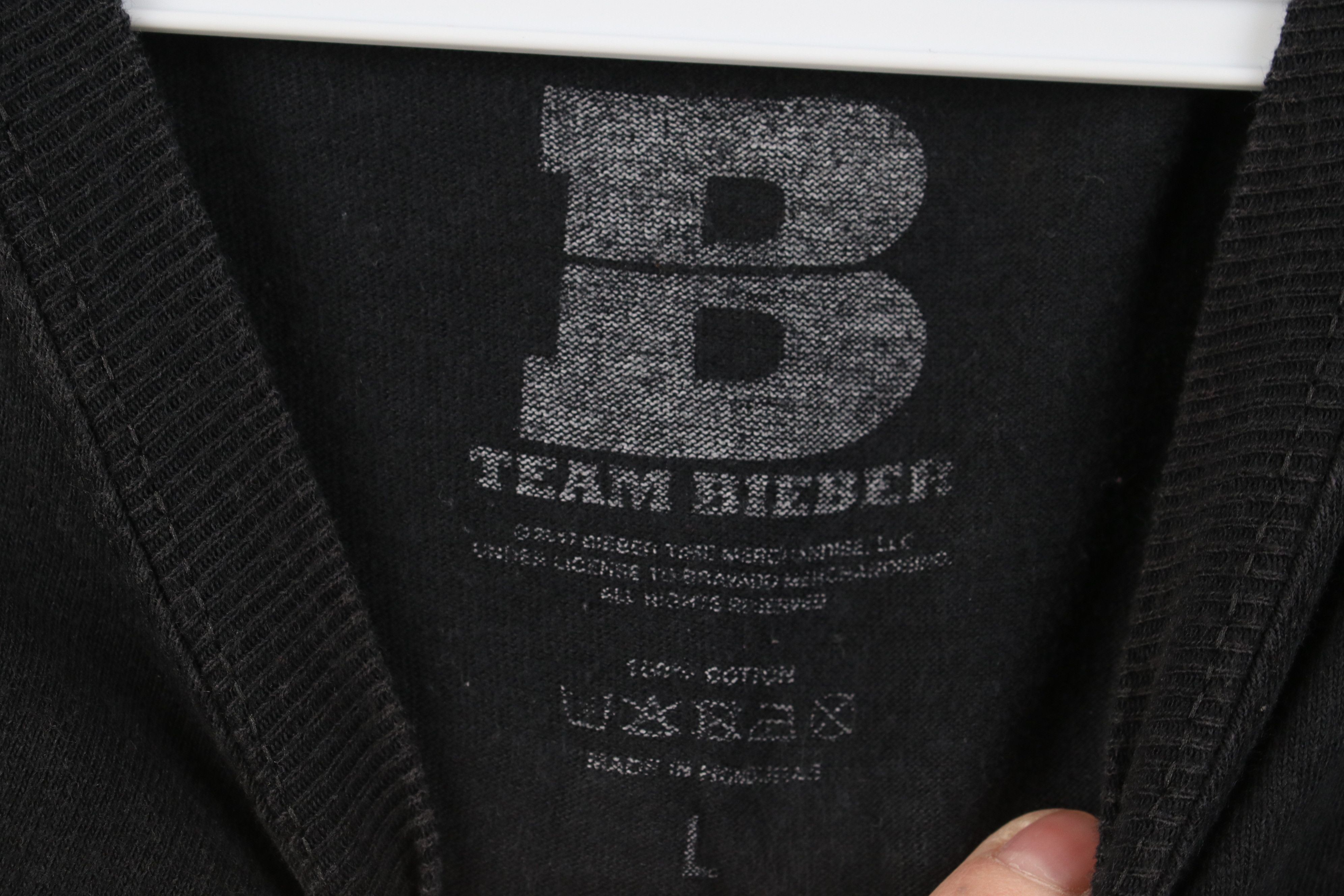 Vintage Team Bieber 2017 Stadium Tour Justin Bieber Band T-Shirt Size L / US 10 / IT 46 - 10 Thumbnail