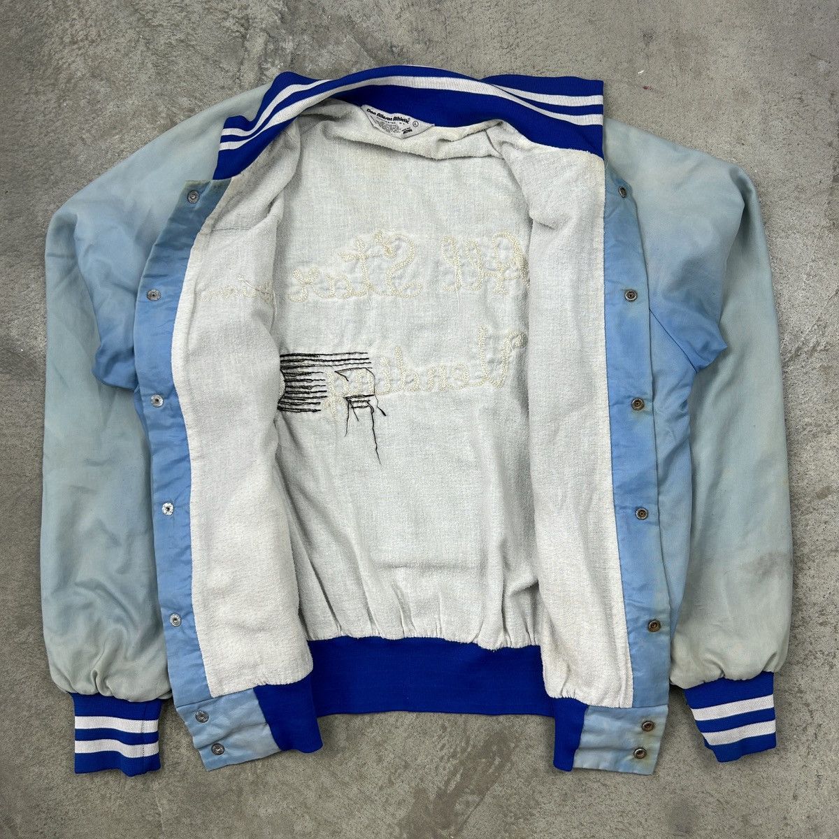 Vintage 1980s Thrashed Baseball Chainstitch Varsity Jacket Size US L / EU 52-54 / 3 - 22 Thumbnail