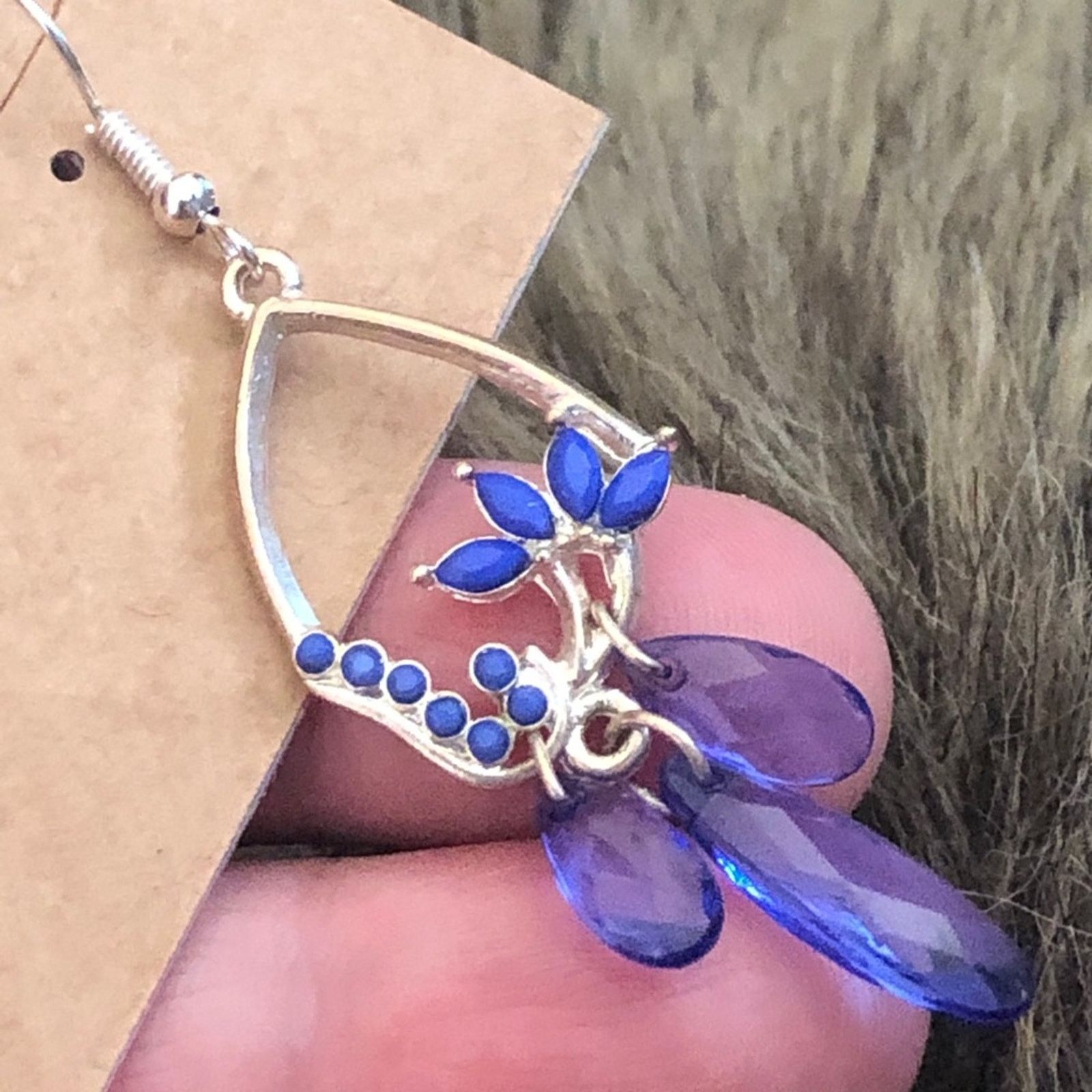 Jewelry Blue glass crystal silver setting elegant earrings Size ONE SIZE - 3 Thumbnail