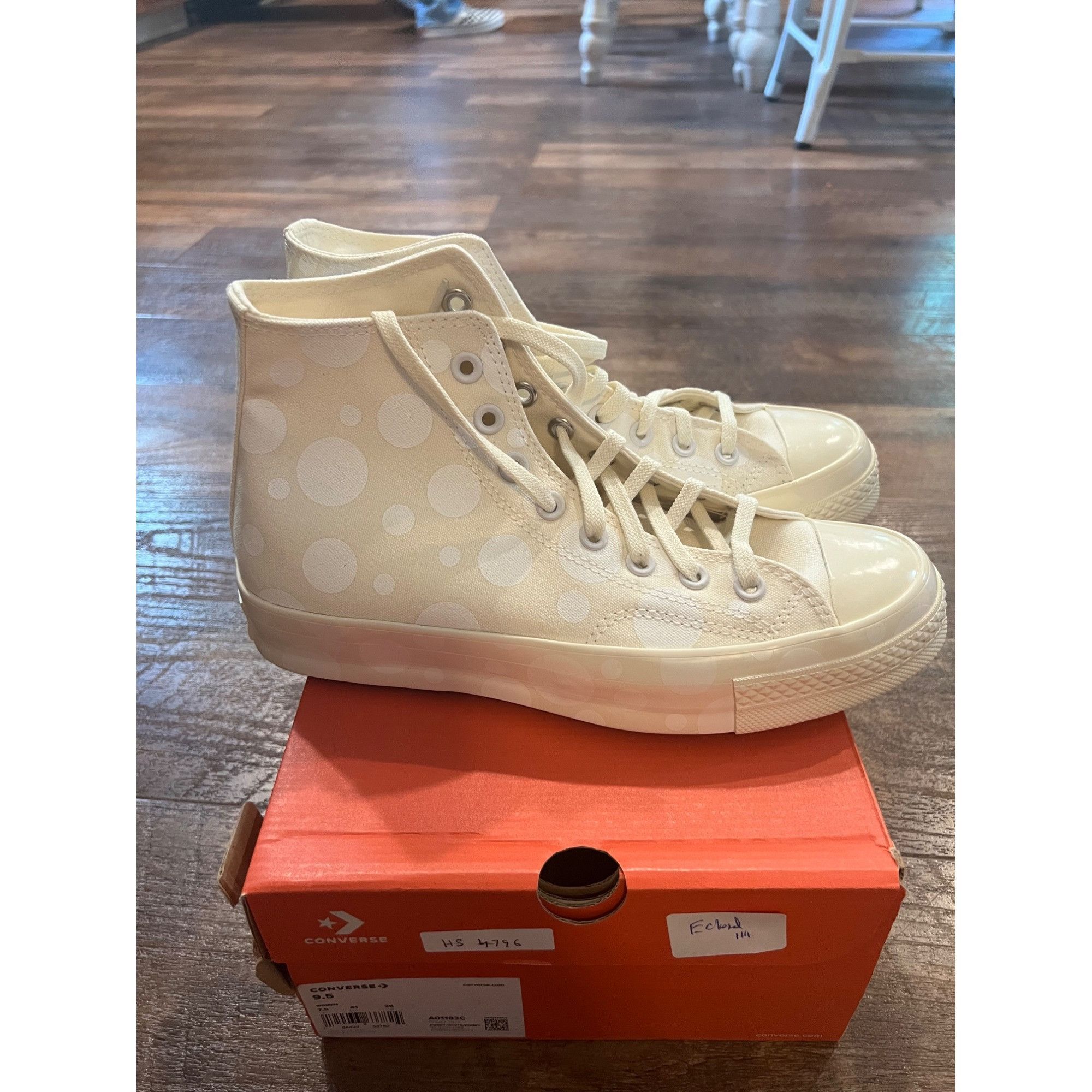 Converse Converse Chuck 70 Womens Size 9.5 Polka Dot Canvas High Top Size US 9.5 / IT 39.5 - 3 Thumbnail