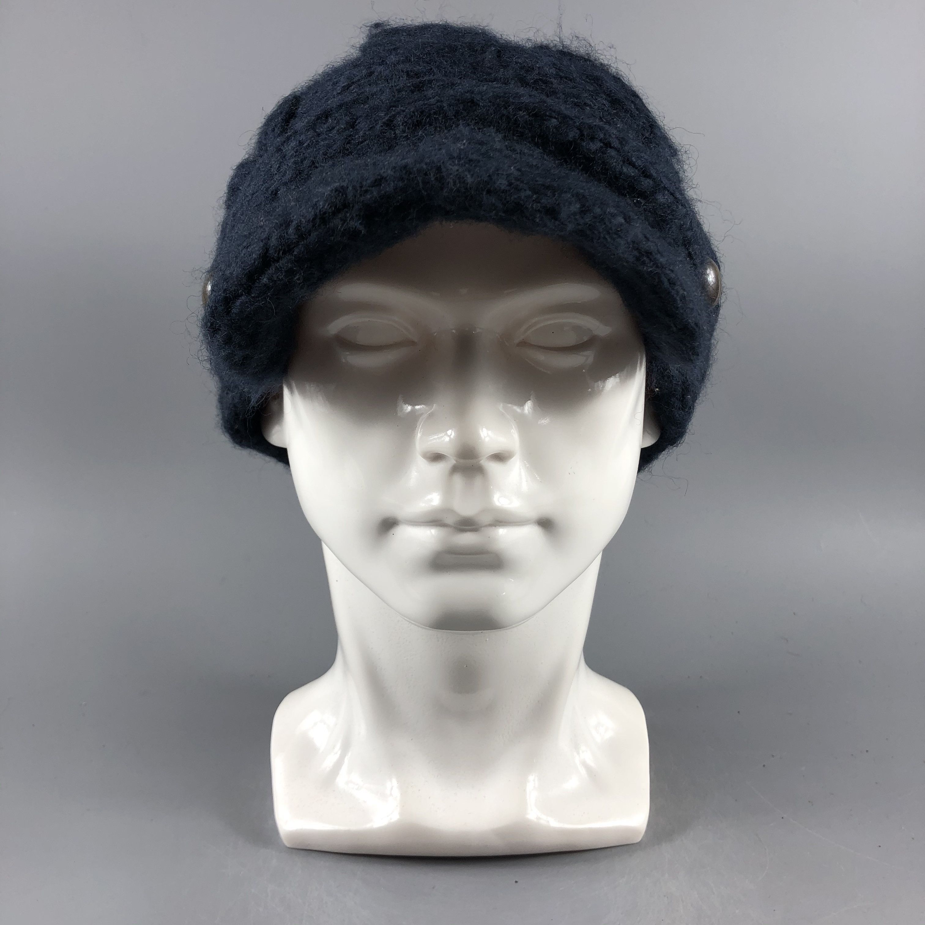 Gap × Vintage Gap Visor Knit Beanie Snow Hat Snow Cap -D301 Size ONE SIZE - 2 Thumbnail