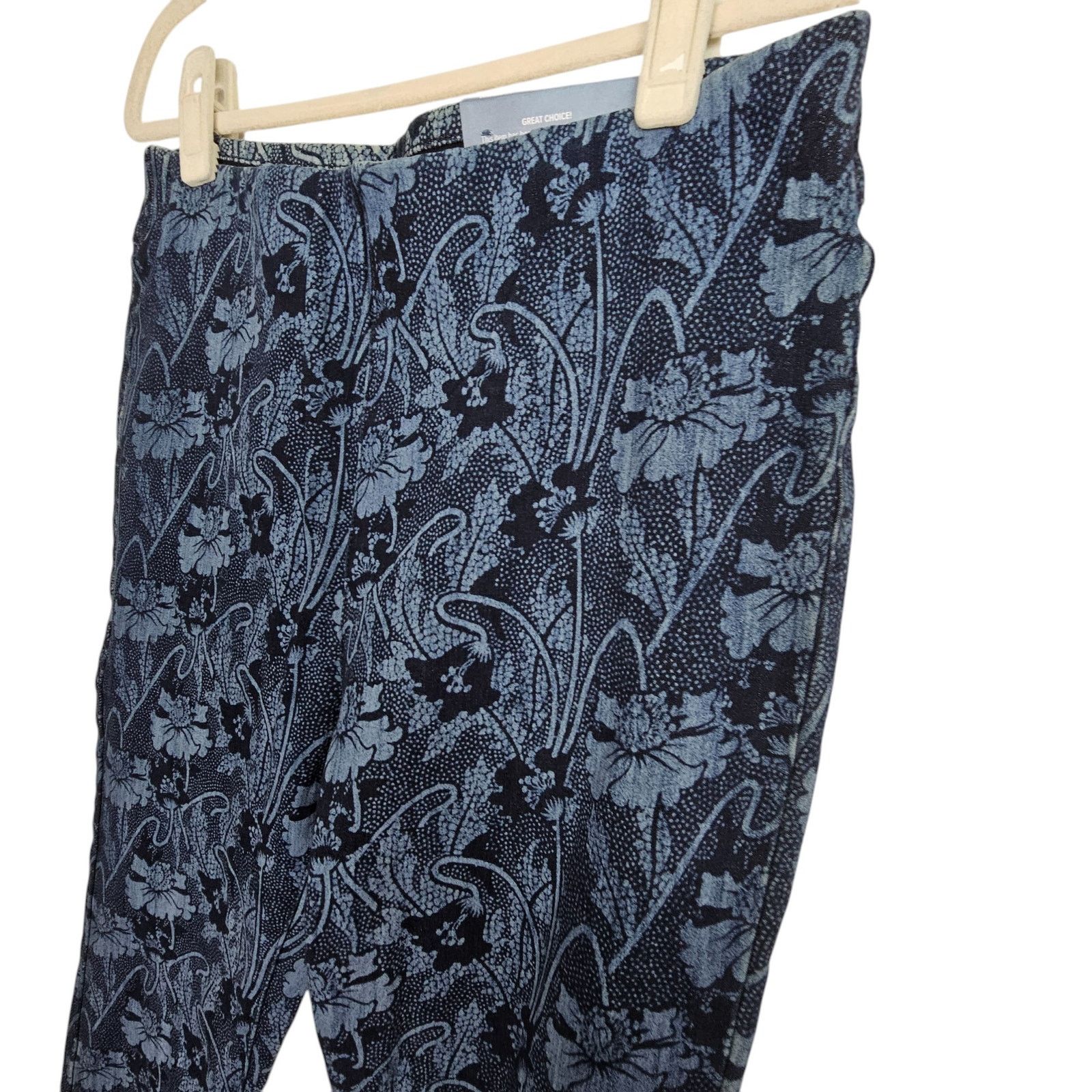 Soft Surroundings Soft Surroundings The Ultimate Cropped Leggings Floral Sz M Size 32" / US 10 / IT 46 - 5 Thumbnail