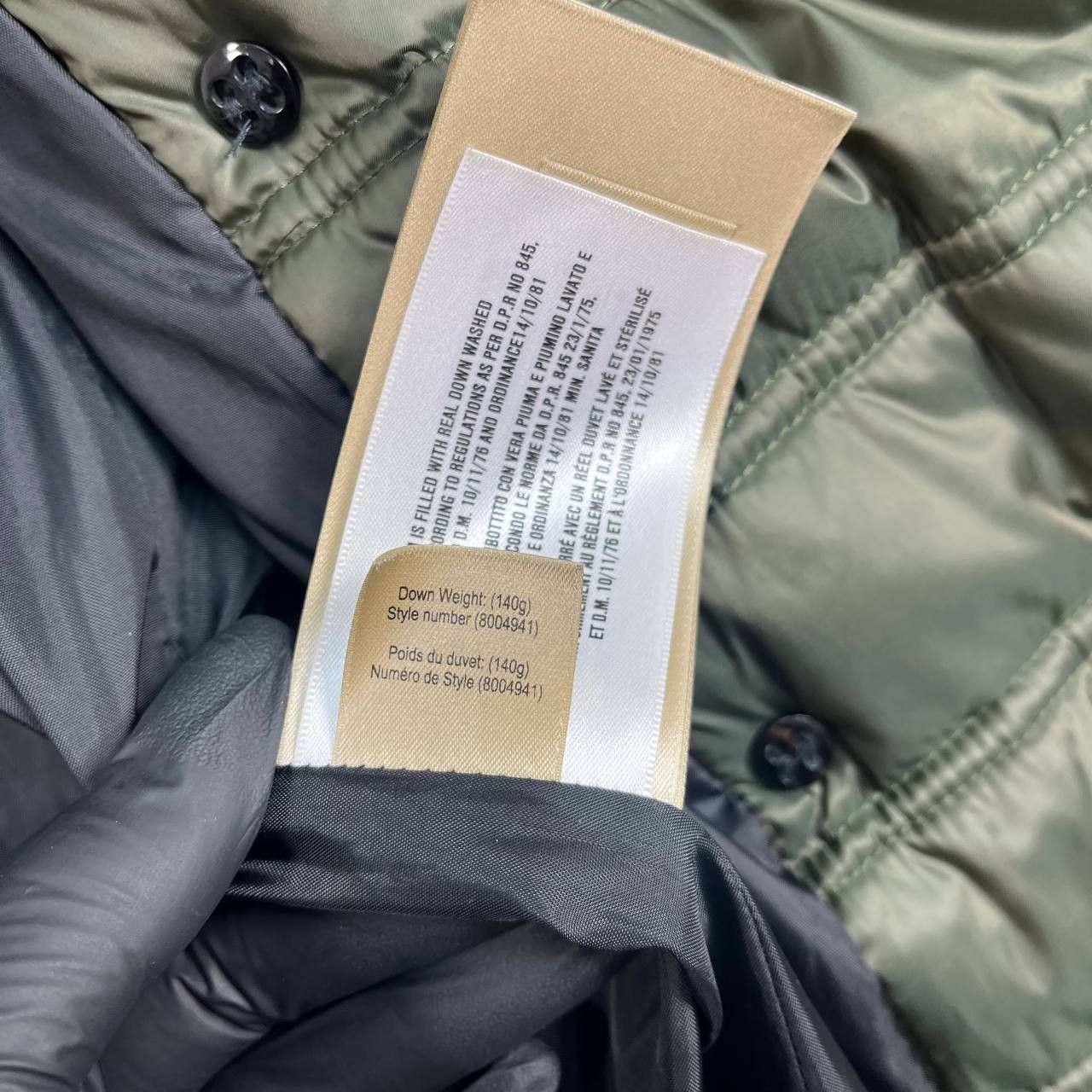 Burberry Burberry London Quilted Puffer Coat Hooded Womens Size L Size L / US 10 / IT 46 - 12 Thumbnail