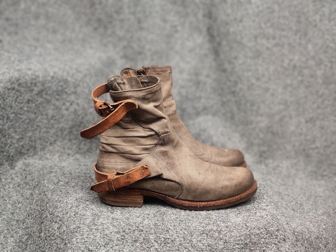 A.S.98 A.S.98 Design mummy Leather faded Ankle Zip Strap Boots Size US 9 / IT 39 - 5 Thumbnail
