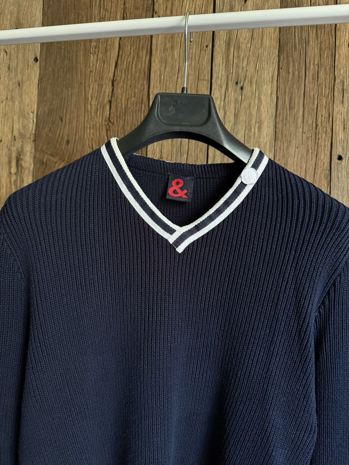 Dolce & Gabbana × Vintage Vintage 00s Dolce & Gabbana Women’s V-neck Ribbed Sweater Size L / US 10 / IT 46 - 2 Thumbnail